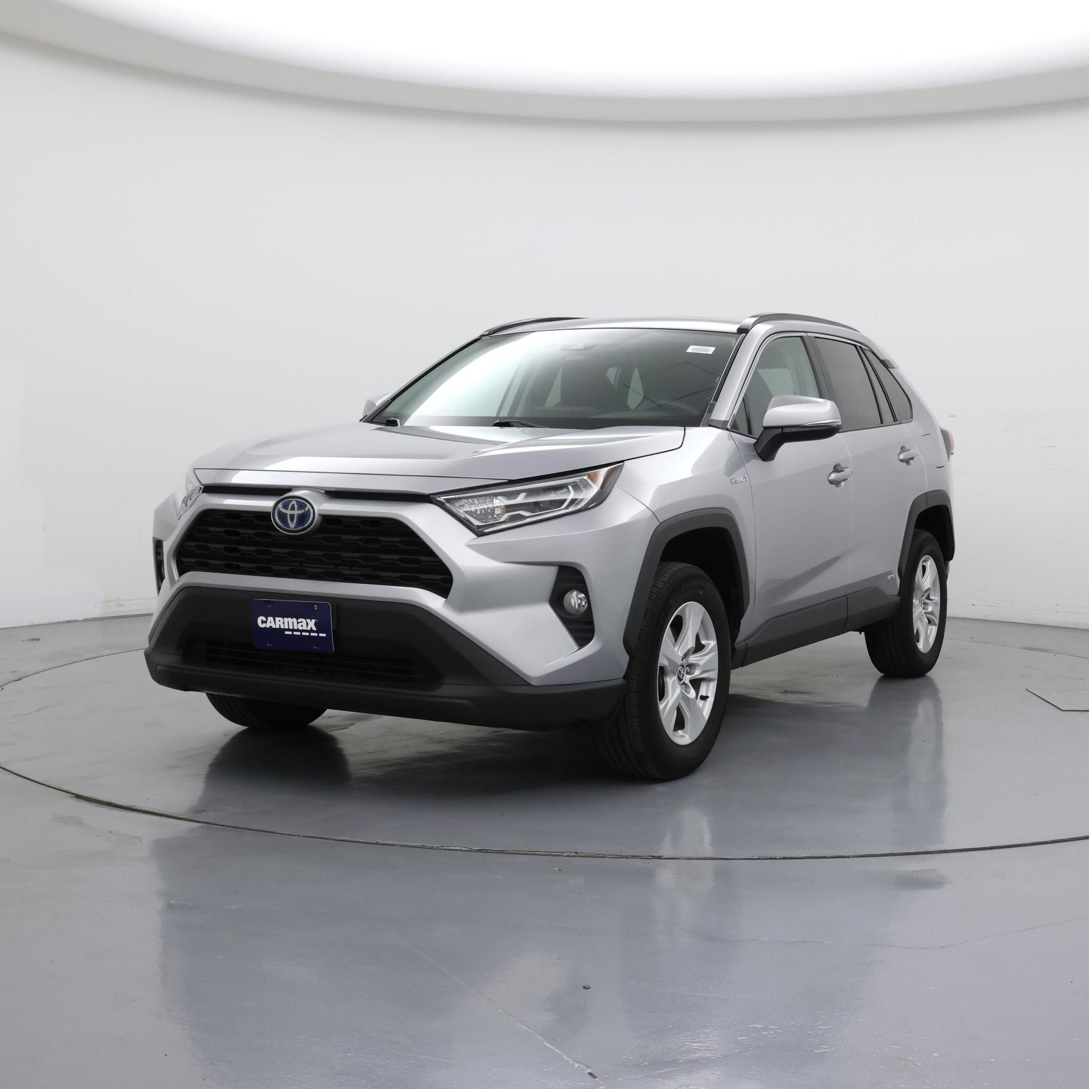 Thumbnail: 2021 Toyota RAV4 - 4