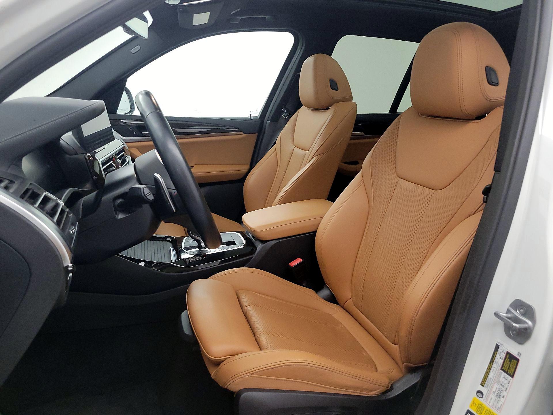 Thumbnail: 2022 BMW X3 - 11