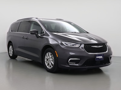 Gray 2022 Chrysler Pacifica Touring L