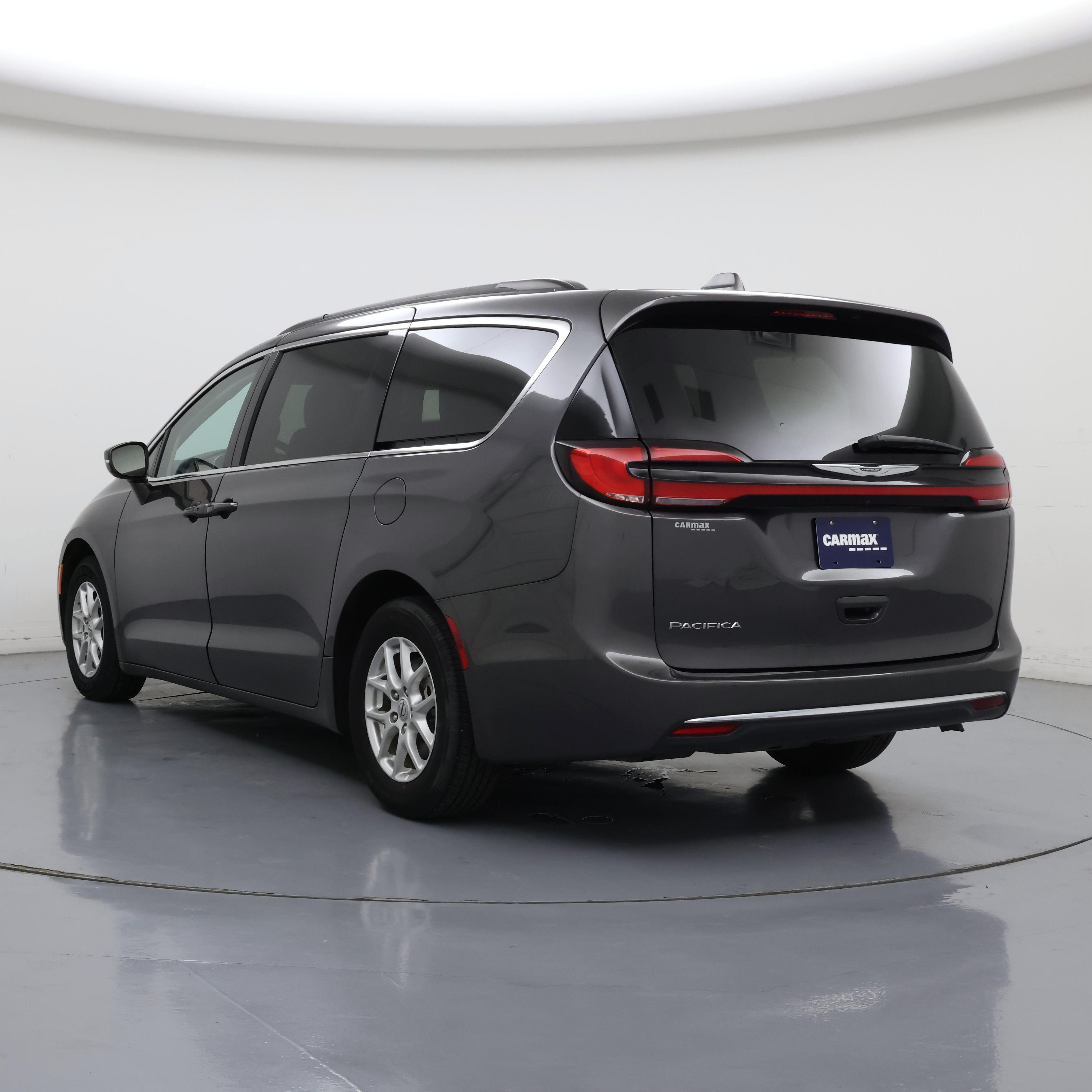Thumbnail: 2022 Chrysler Pacifica - 2