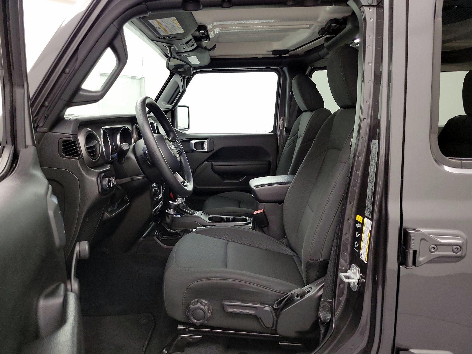 Thumbnail: 2022 Jeep Wrangler - 11