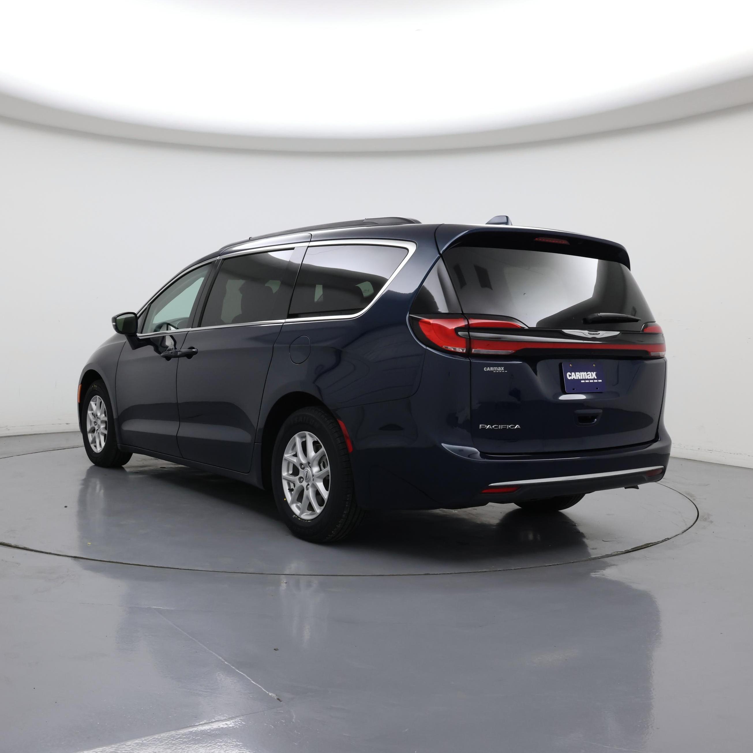 Thumbnail: 2022 Chrysler Pacifica - 2