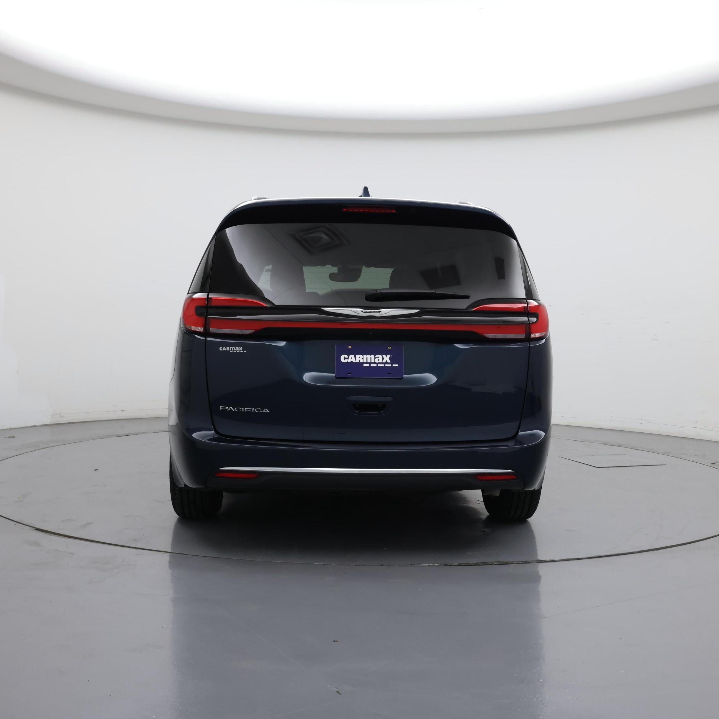 Thumbnail: 2022 Chrysler Pacifica - 6