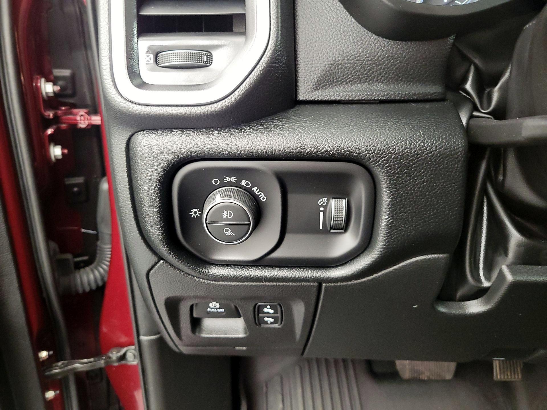 Thumbnail: 2022 RAM 1500 - 13