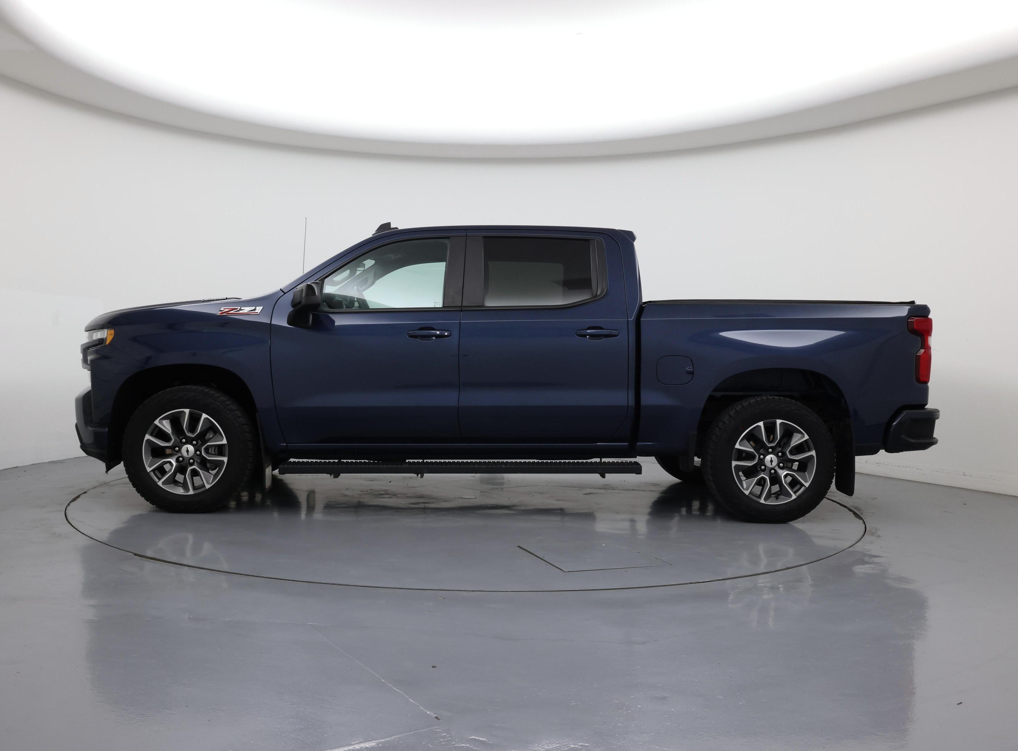 Thumbnail: 2021 Chevrolet Silverado 1500 - 3