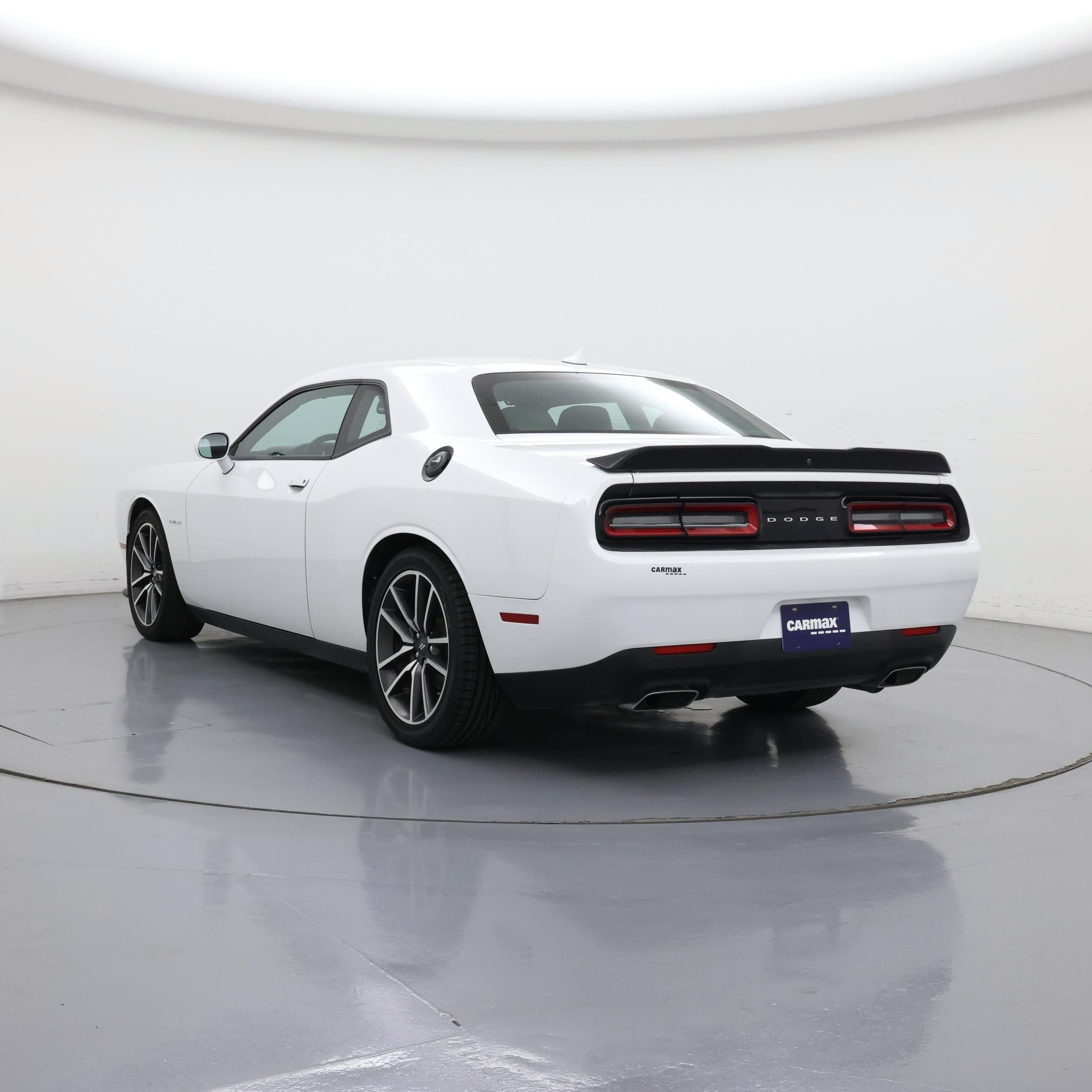 Thumbnail: 2022 Dodge Challenger - 2