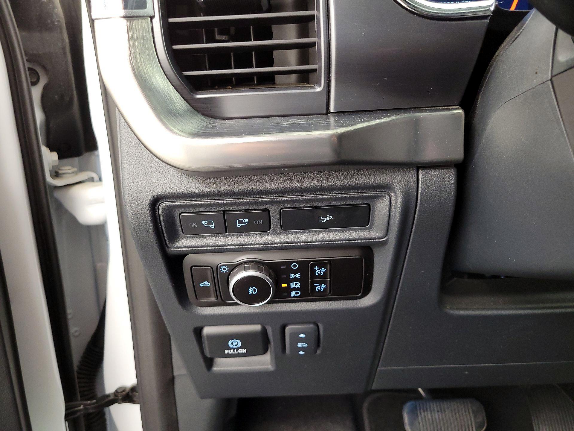 Thumbnail: 2023 Ford F-150 - 13