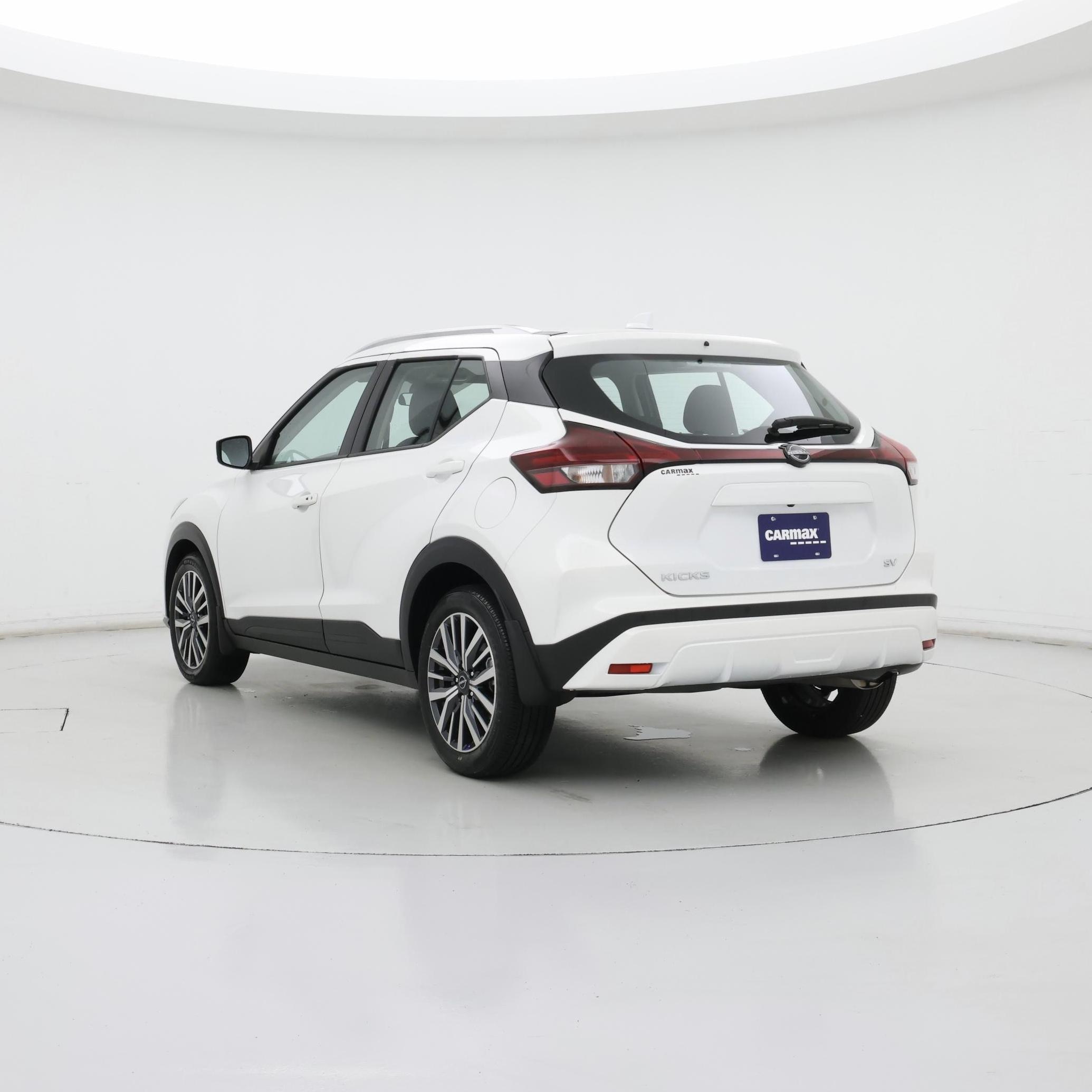 Thumbnail: 2024 Nissan Kicks - 2
