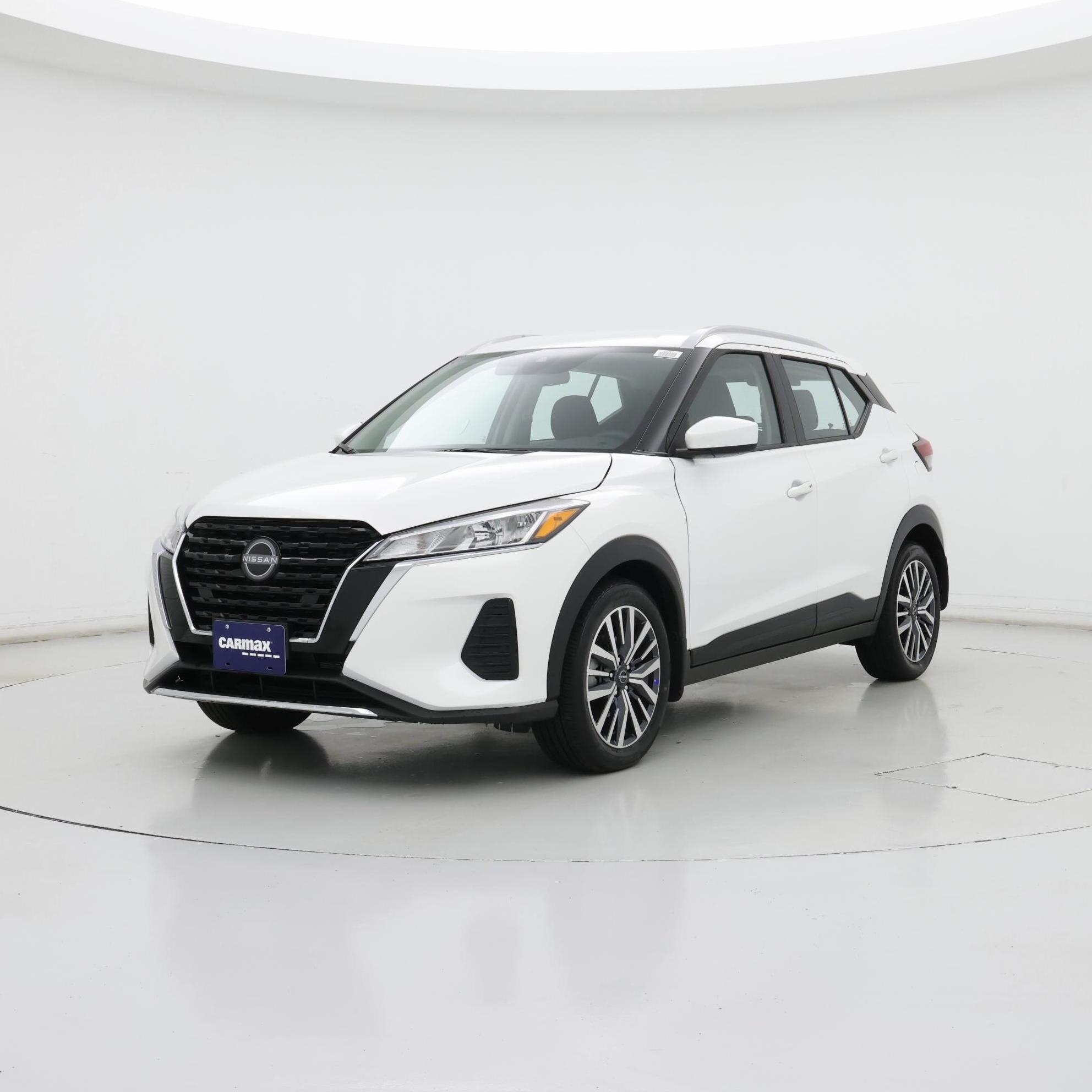 Thumbnail: 2024 Nissan Kicks - 4