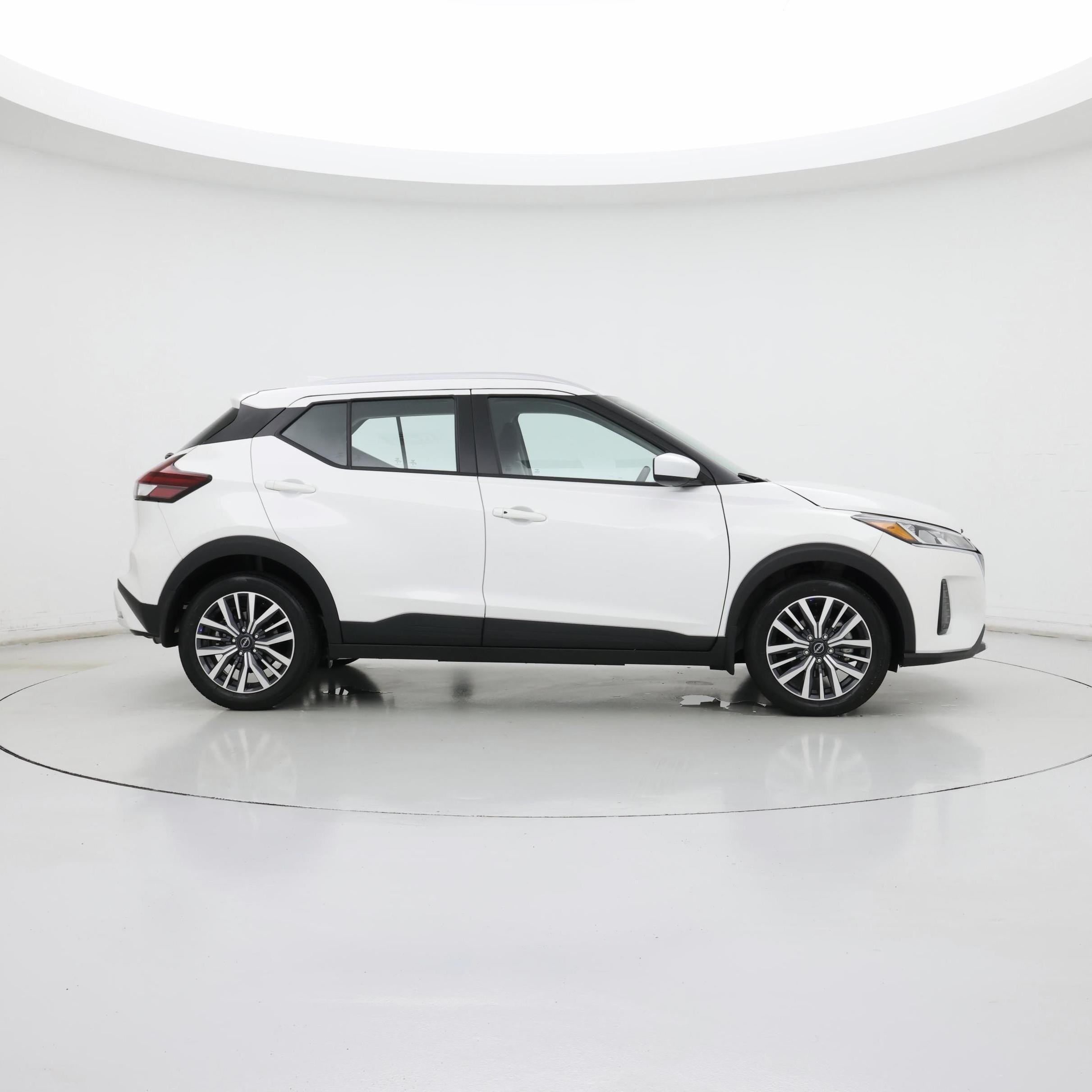 Thumbnail: 2024 Nissan Kicks - 7