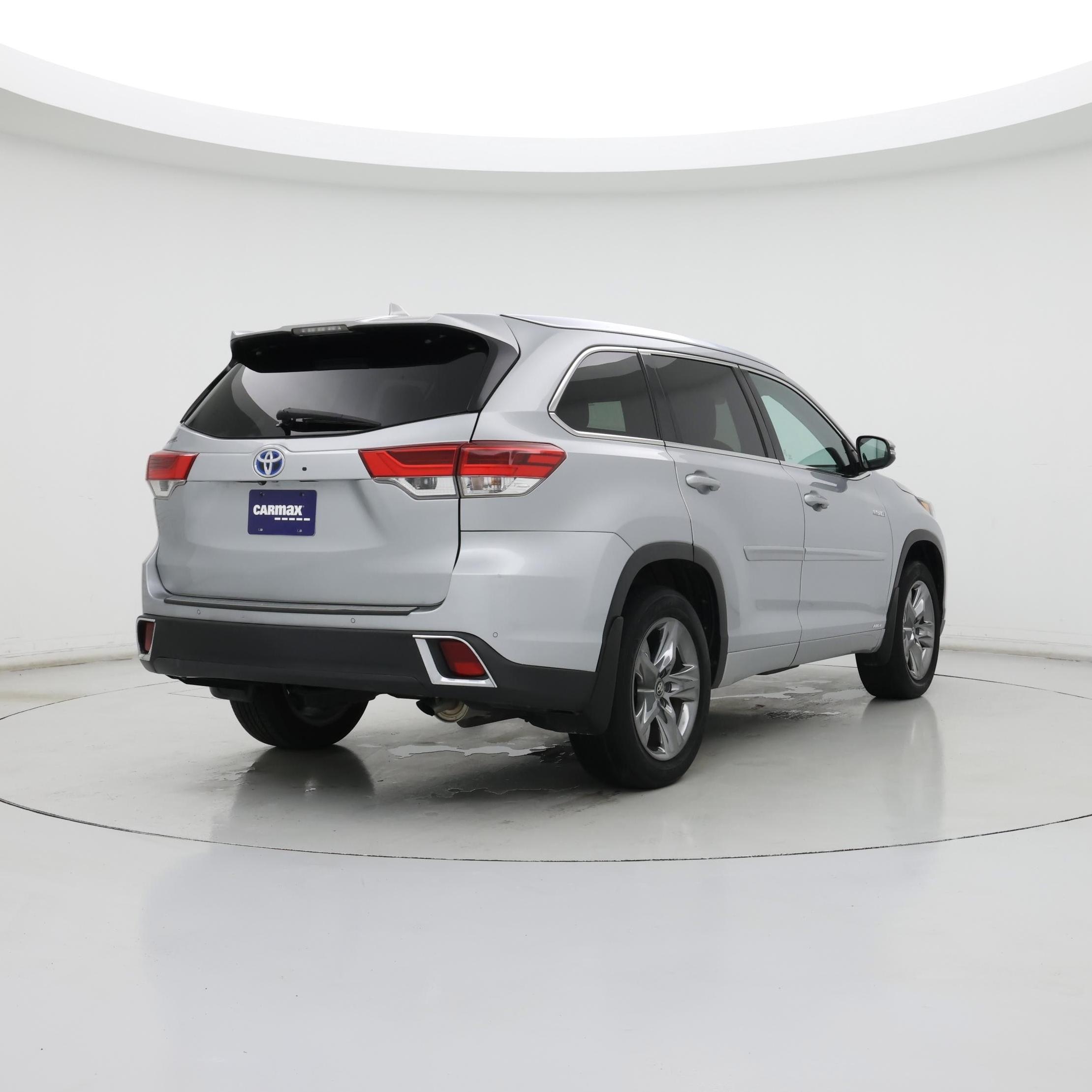 Thumbnail: 2017 Toyota Highlander - 8