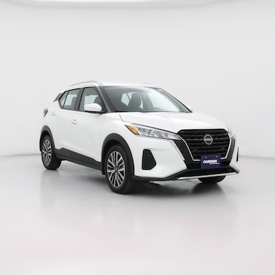 White 2024 Nissan Kicks SV