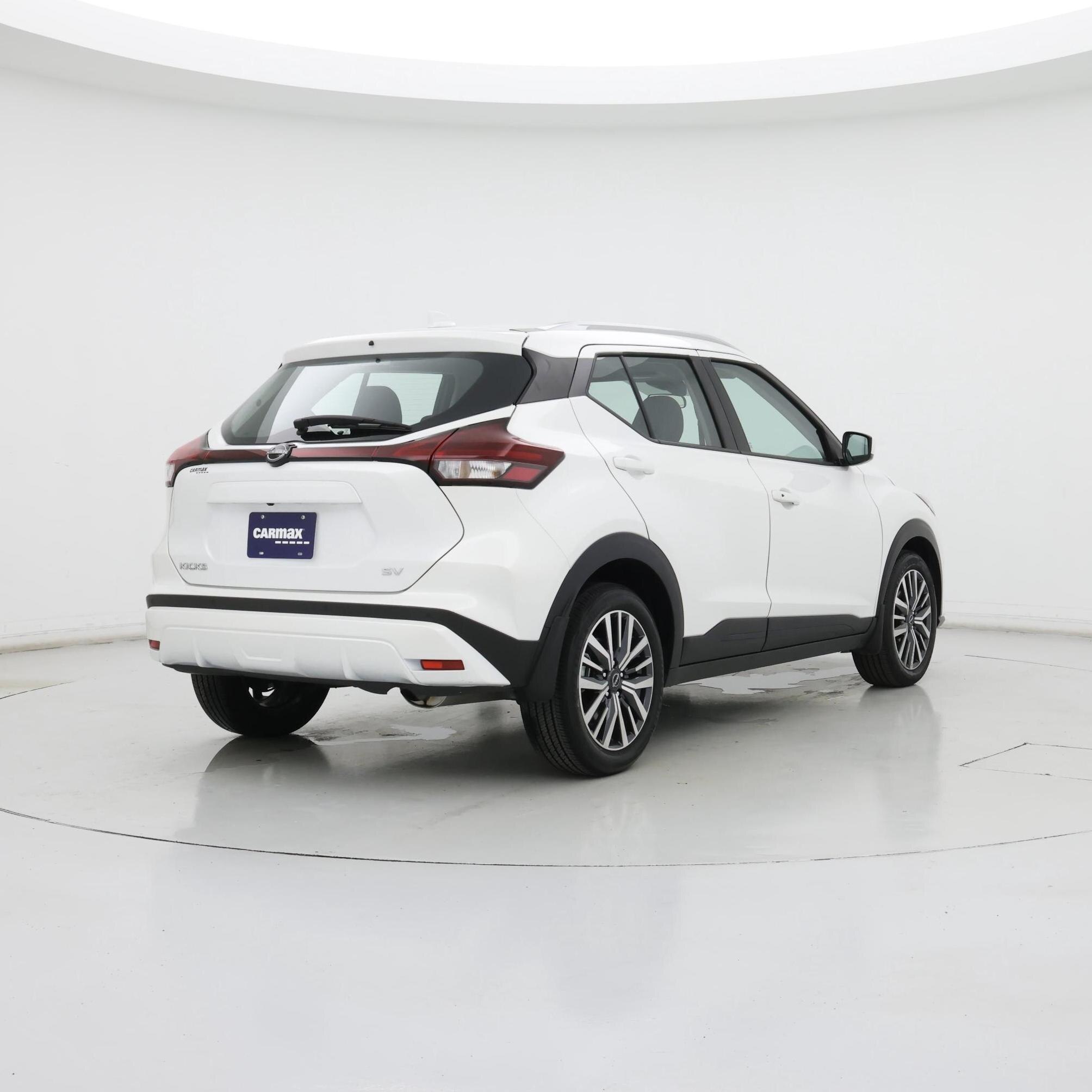 Thumbnail: 2024 Nissan Kicks - 8