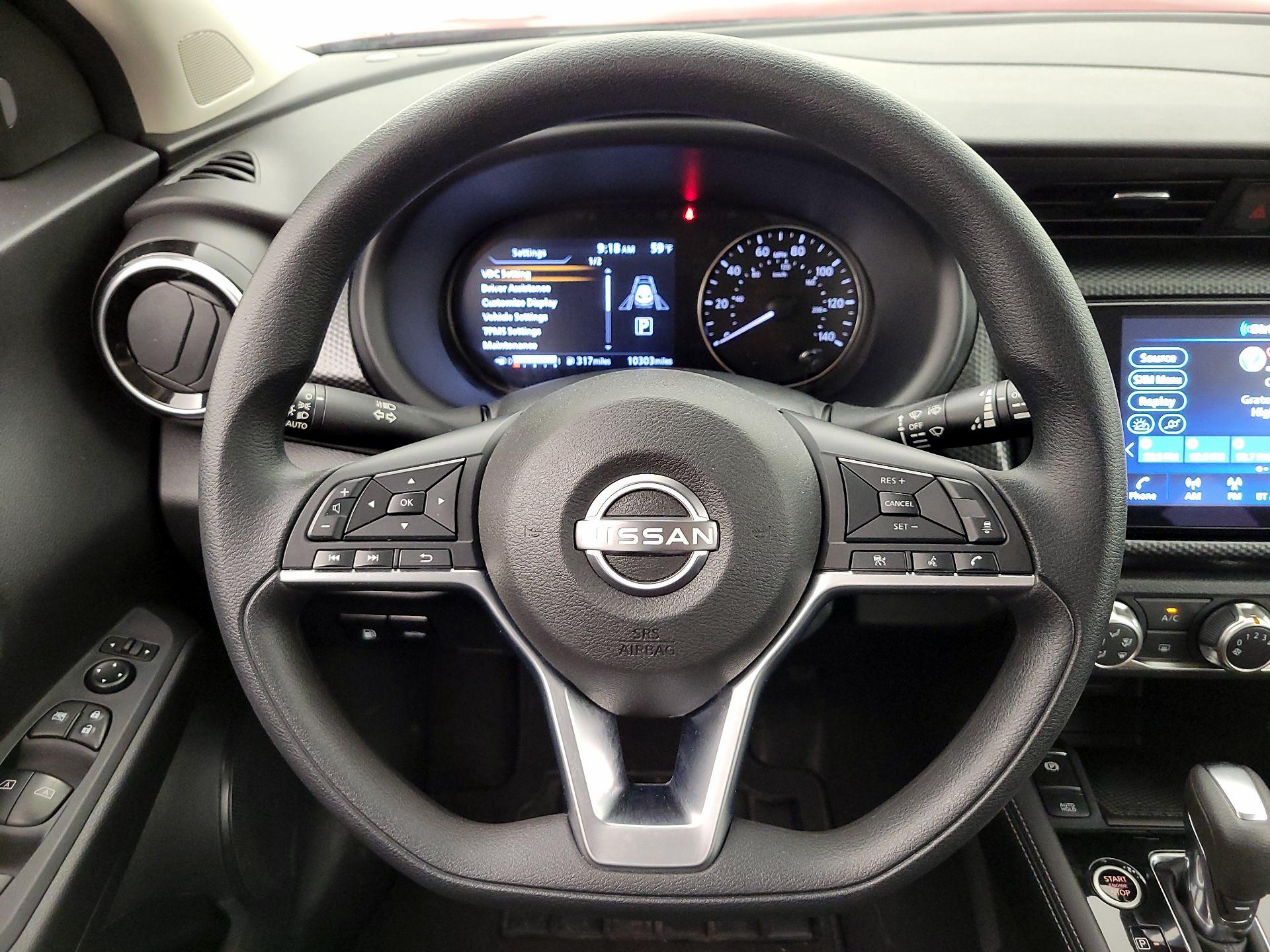 Thumbnail: 2024 Nissan Kicks - 10