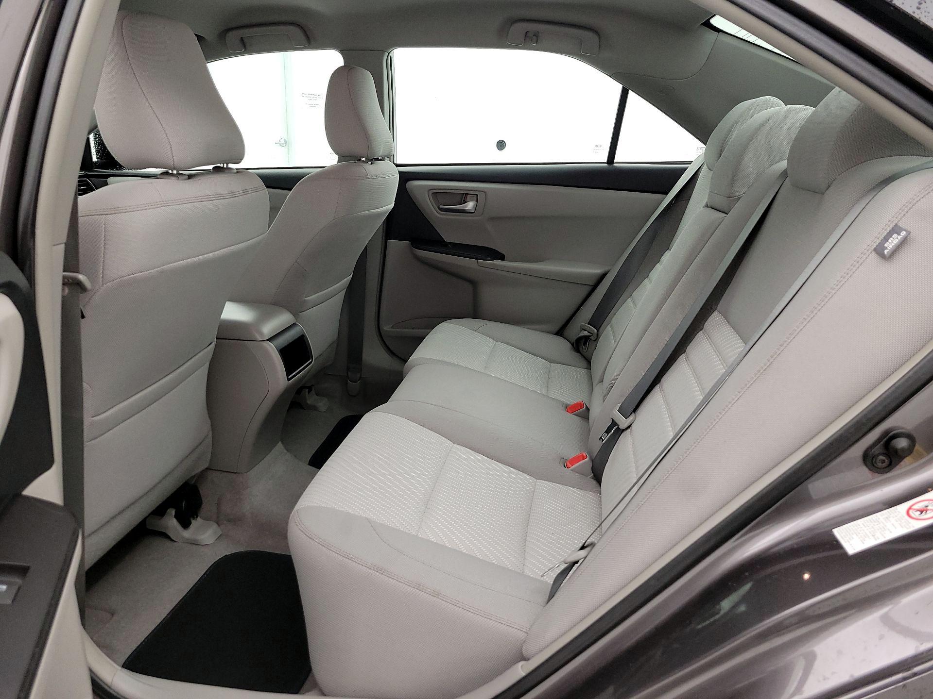 Thumbnail: 2016 Toyota Camry - 19
