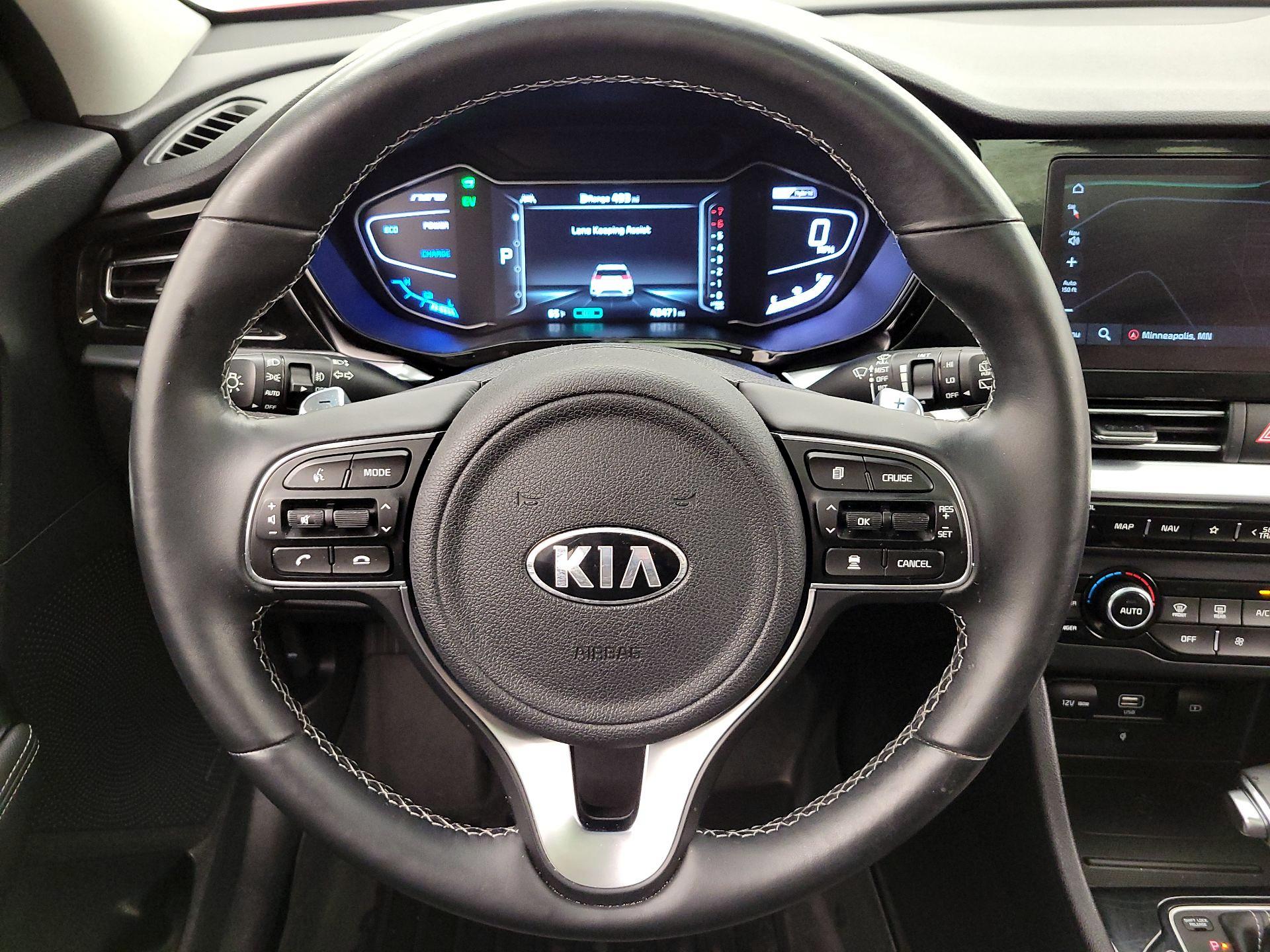 Thumbnail: 2020 Kia Niro - 10