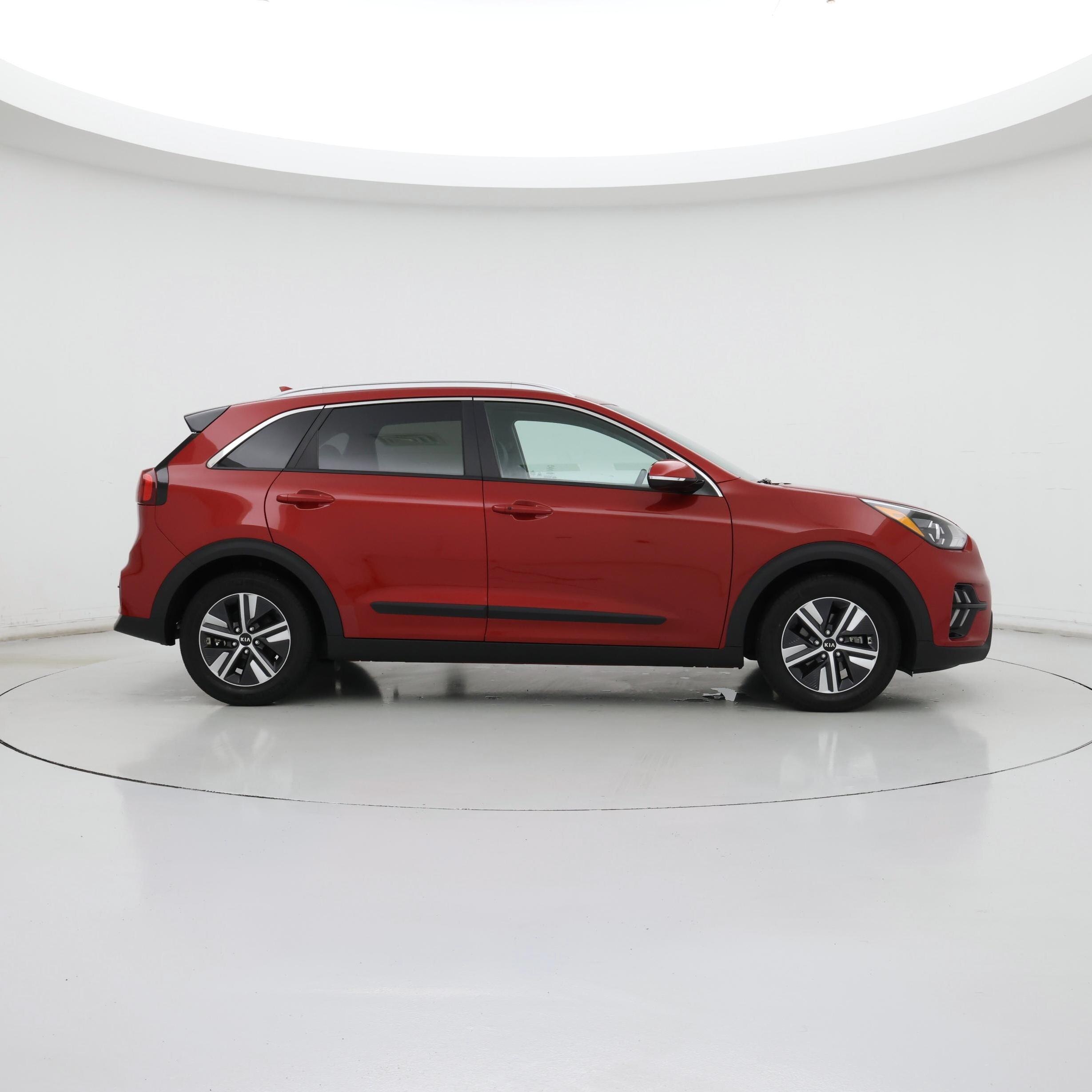Thumbnail: 2020 Kia Niro - 7