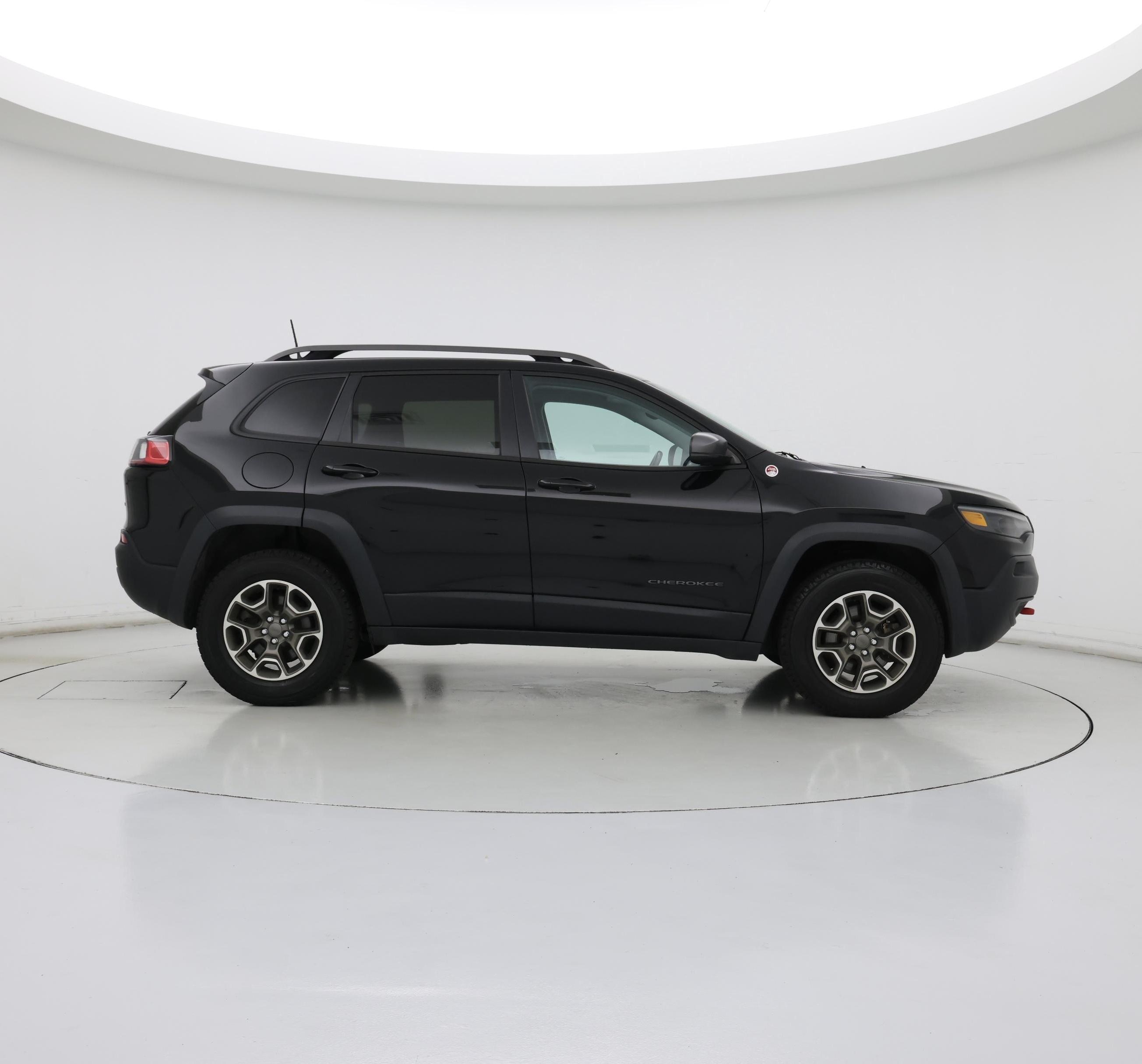 Thumbnail: 2020 Jeep Cherokee - 7