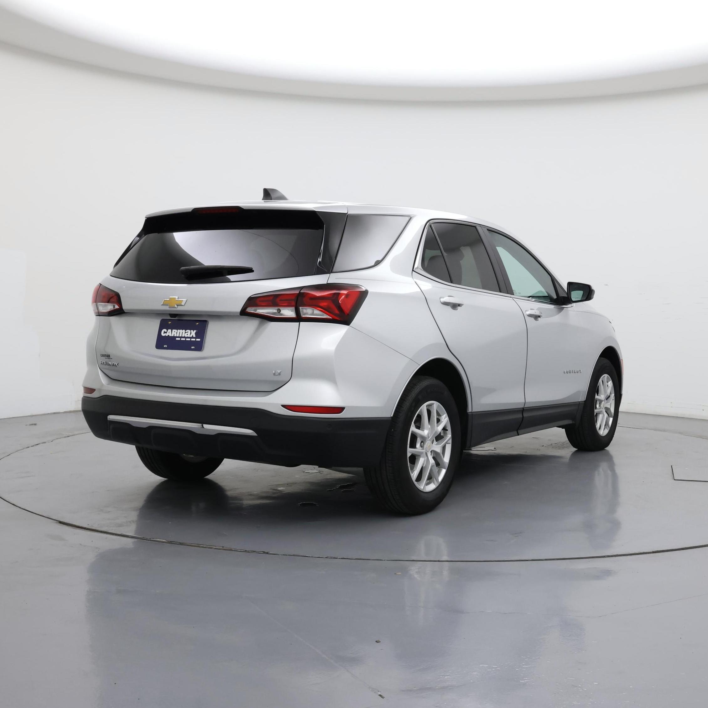 Thumbnail: 2022 Chevrolet Equinox - 8