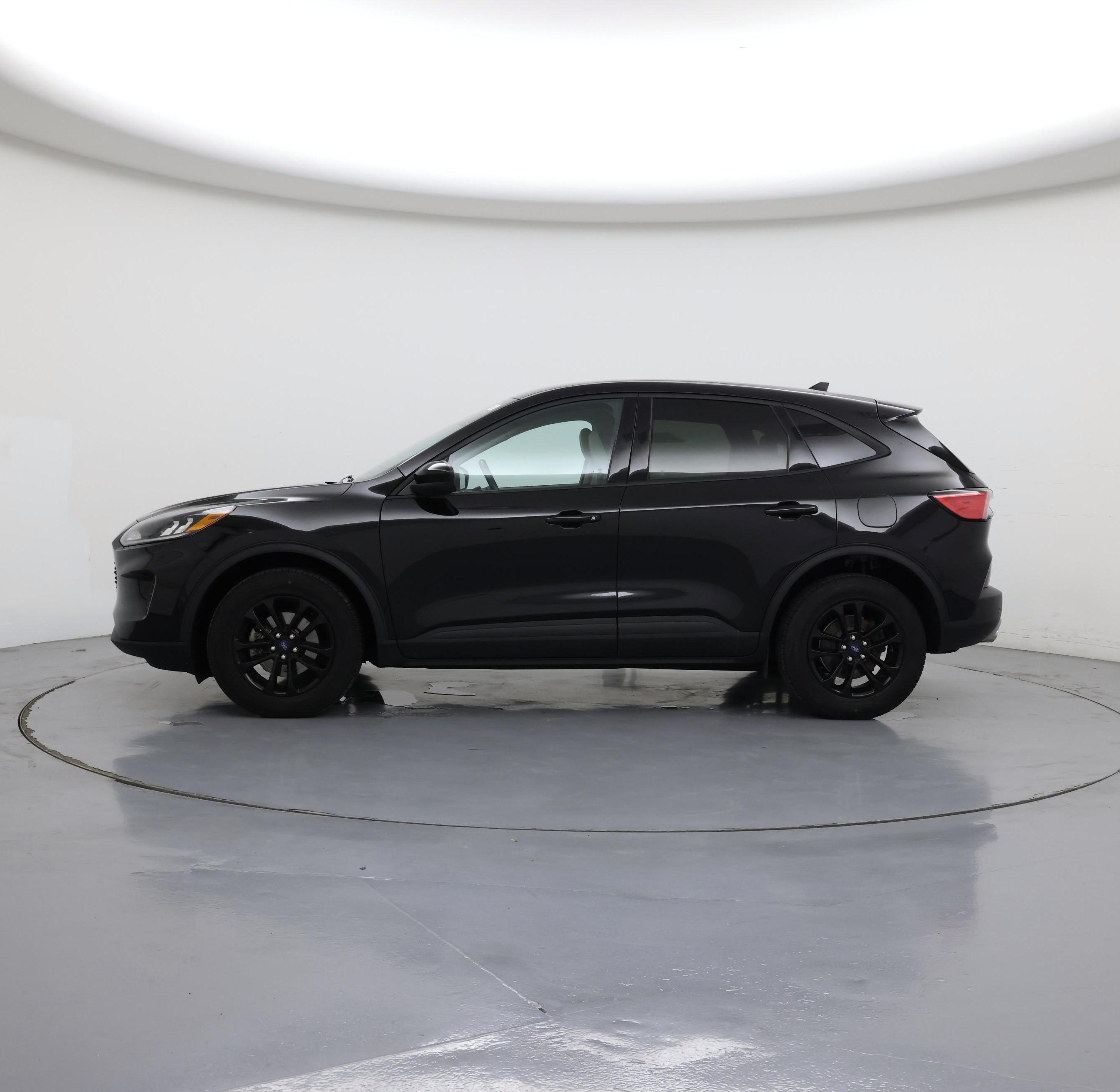 Thumbnail: 2020 Ford Escape - 3