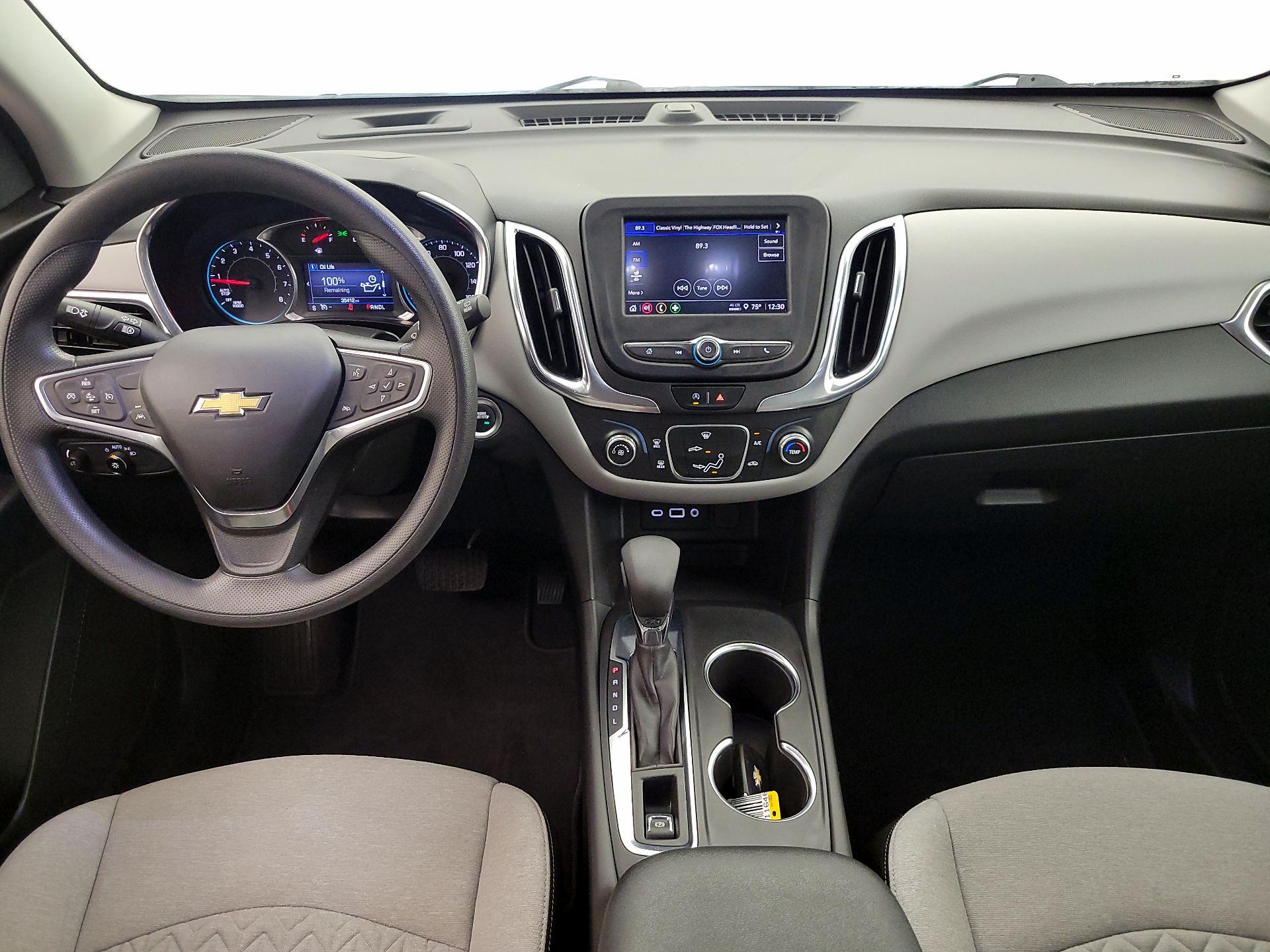 Thumbnail: 2022 Chevrolet Equinox - 9