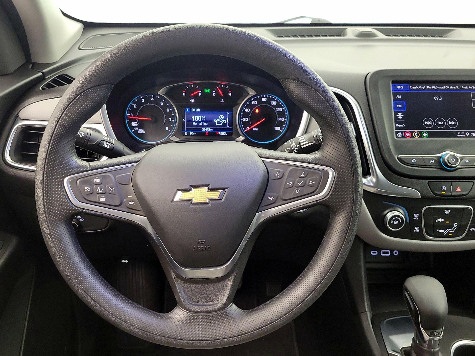 Thumbnail: 2022 Chevrolet Equinox - 10
