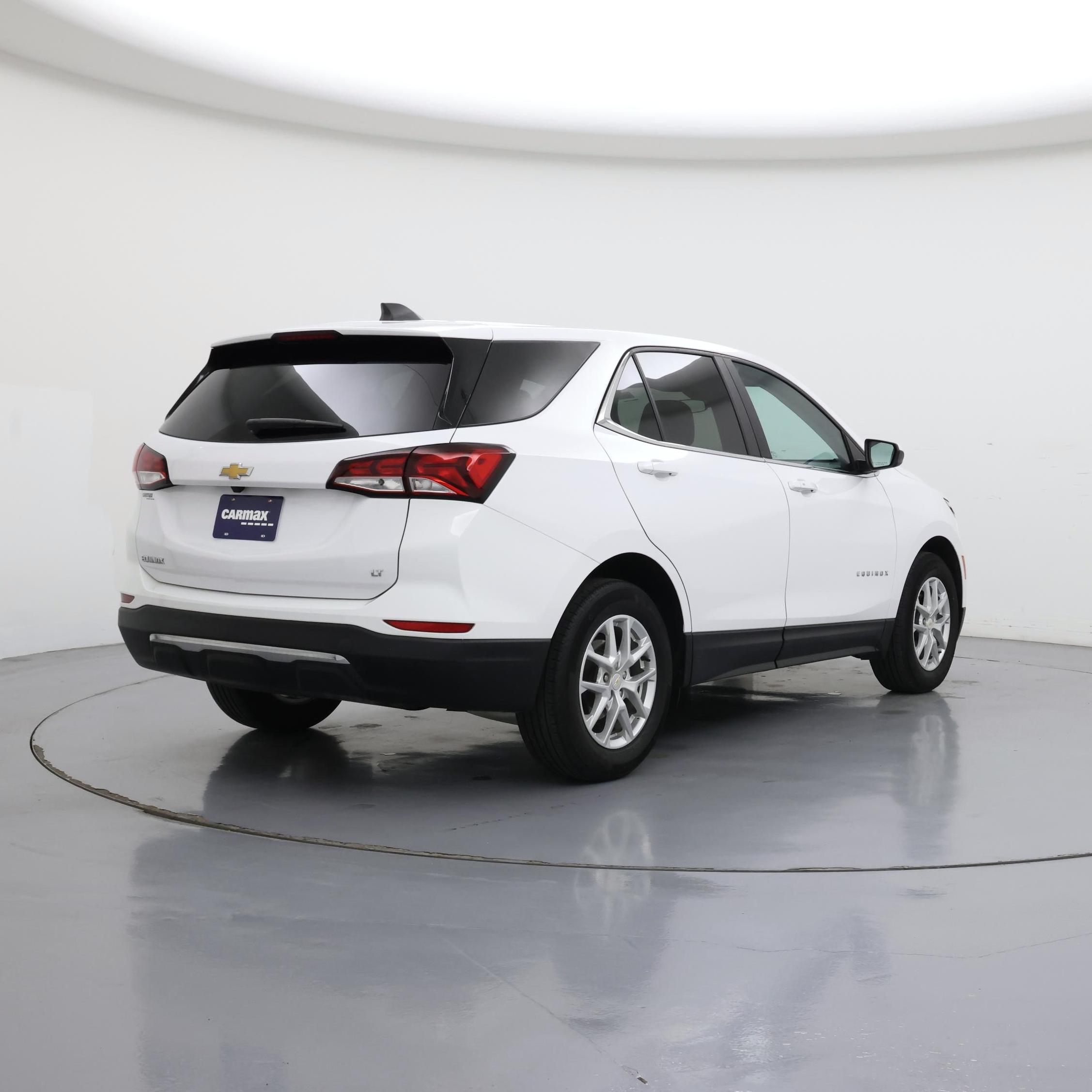 Thumbnail: 2022 Chevrolet Equinox - 8