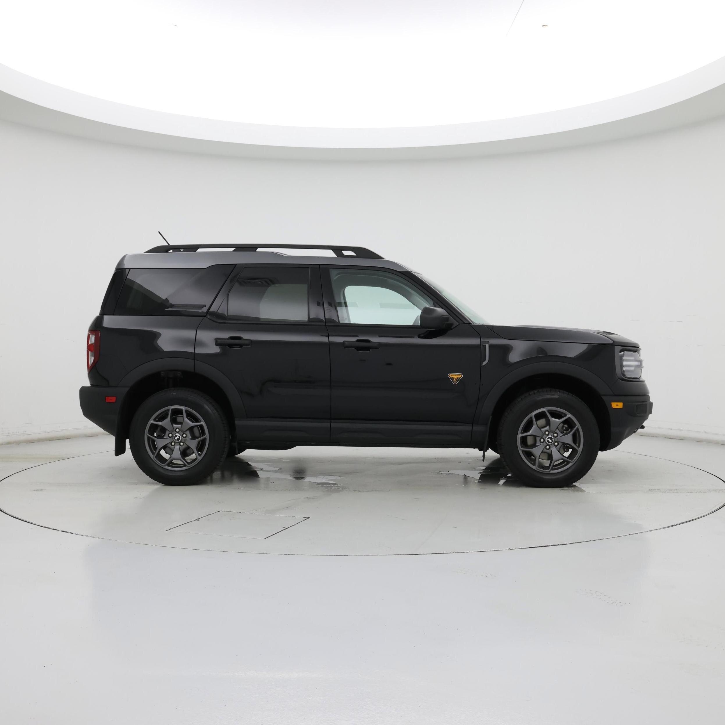 Thumbnail: 2022 Ford Bronco Sport - 7