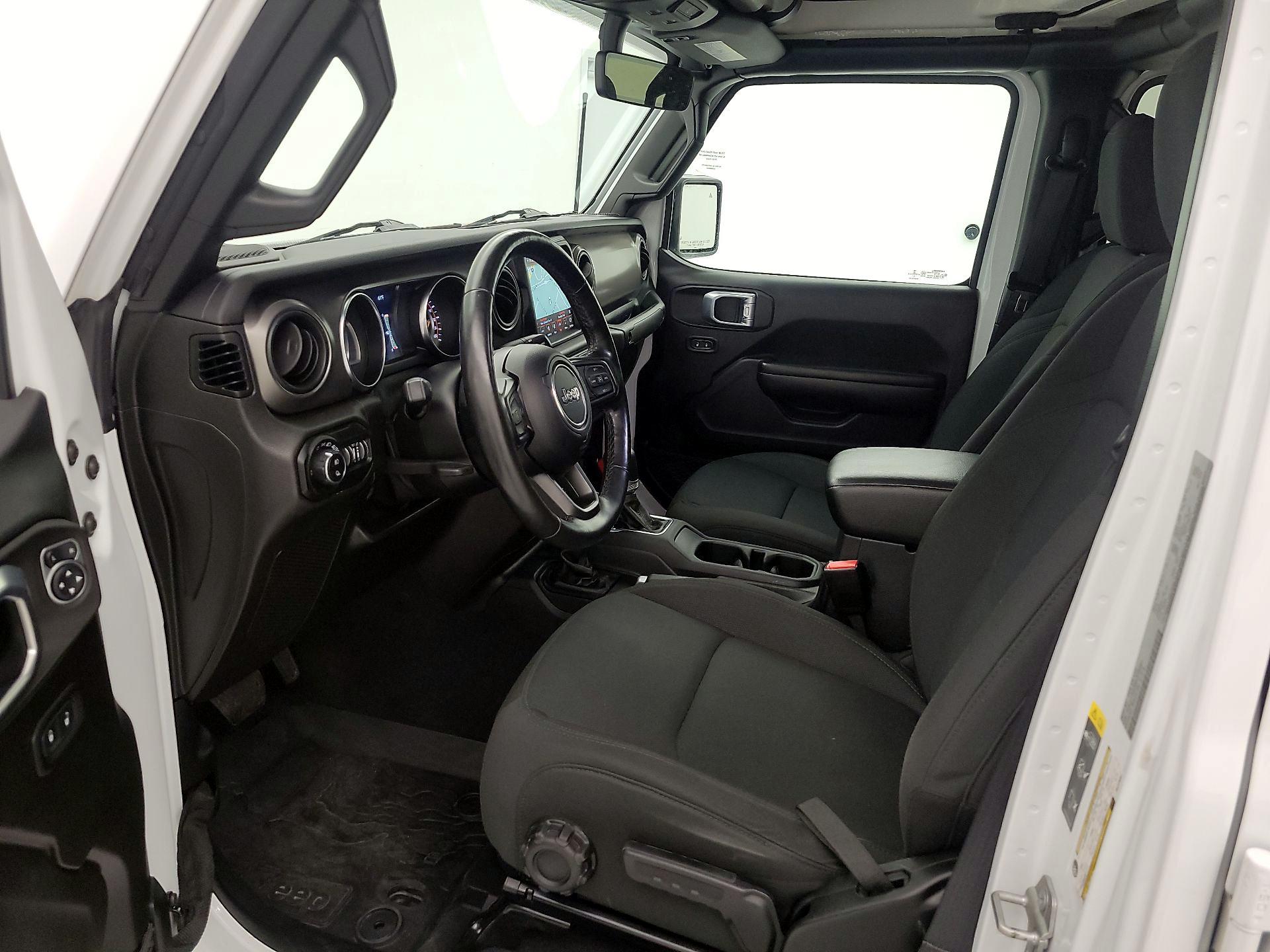 Thumbnail: 2021 Jeep Gladiator - 11