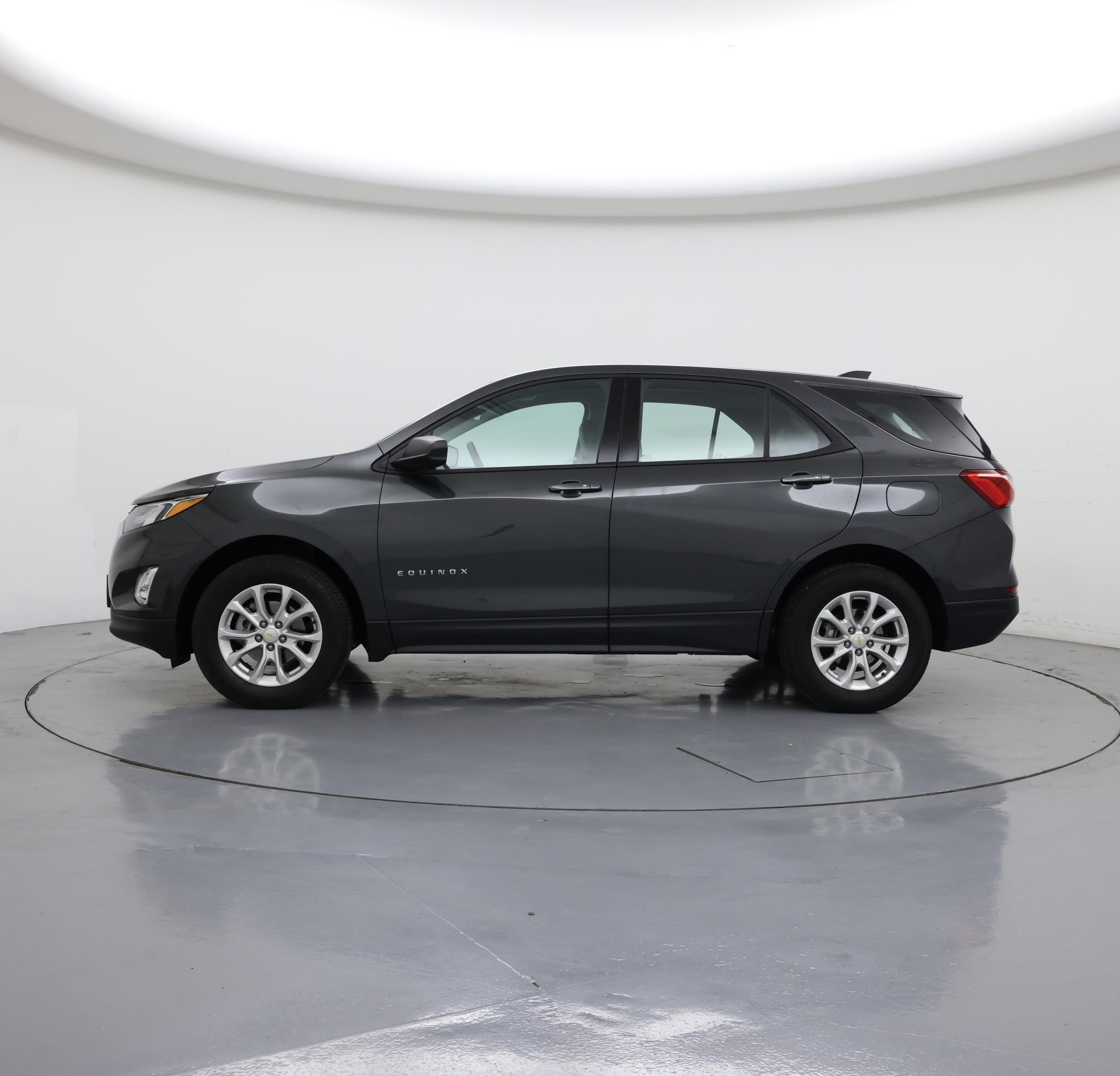 Thumbnail: 2019 Chevrolet Equinox - 3