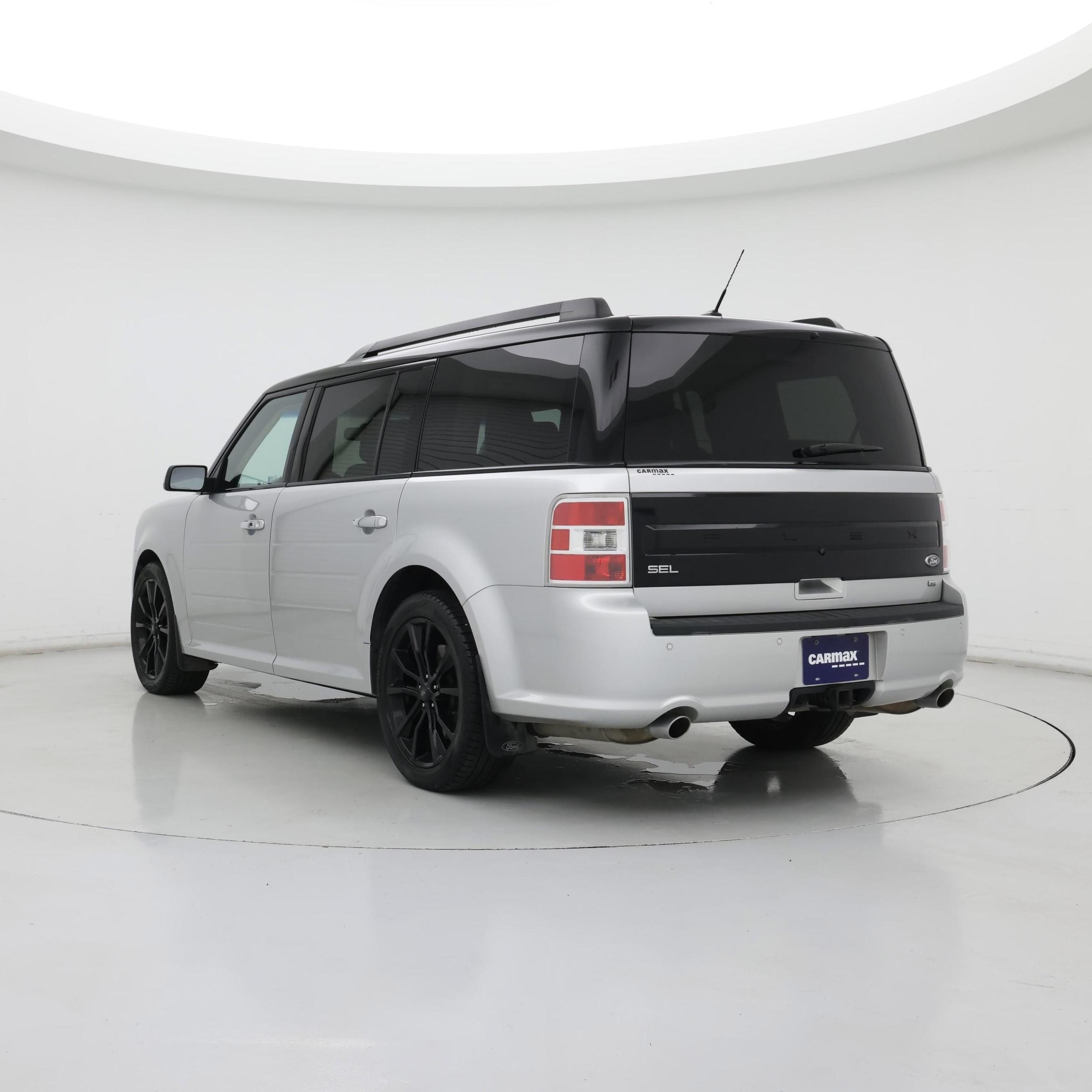 Thumbnail: 2017 Ford Flex - 2