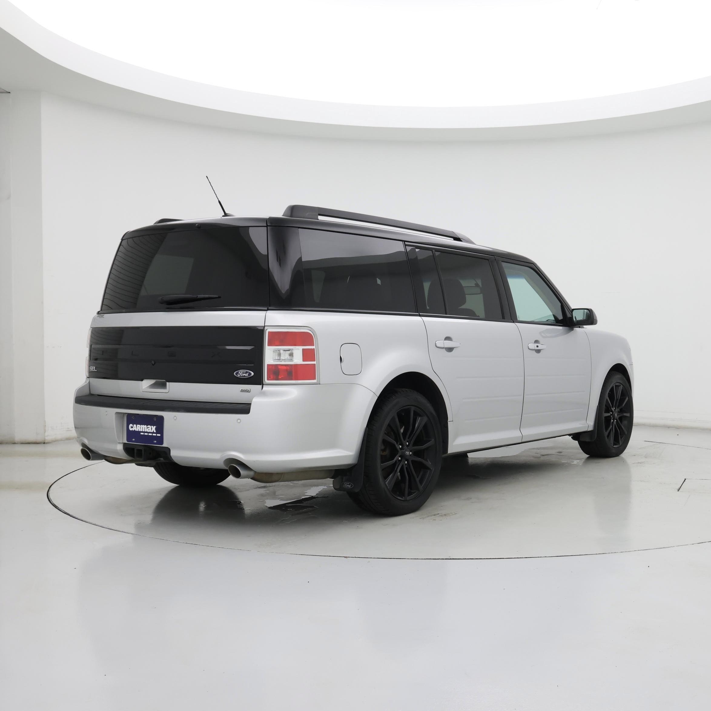 Thumbnail: 2017 Ford Flex - 8