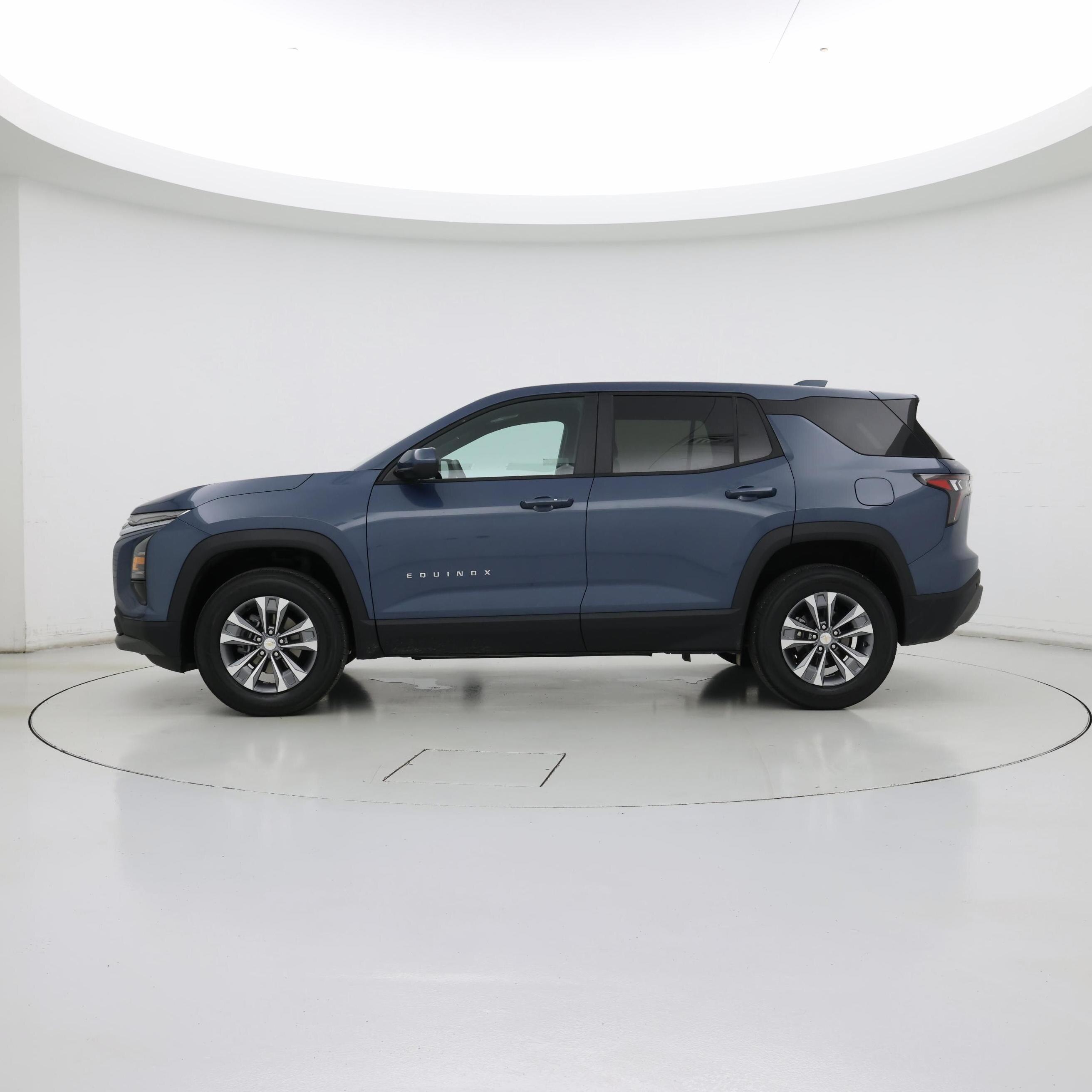 Thumbnail: 2025 Chevrolet Equinox - 3
