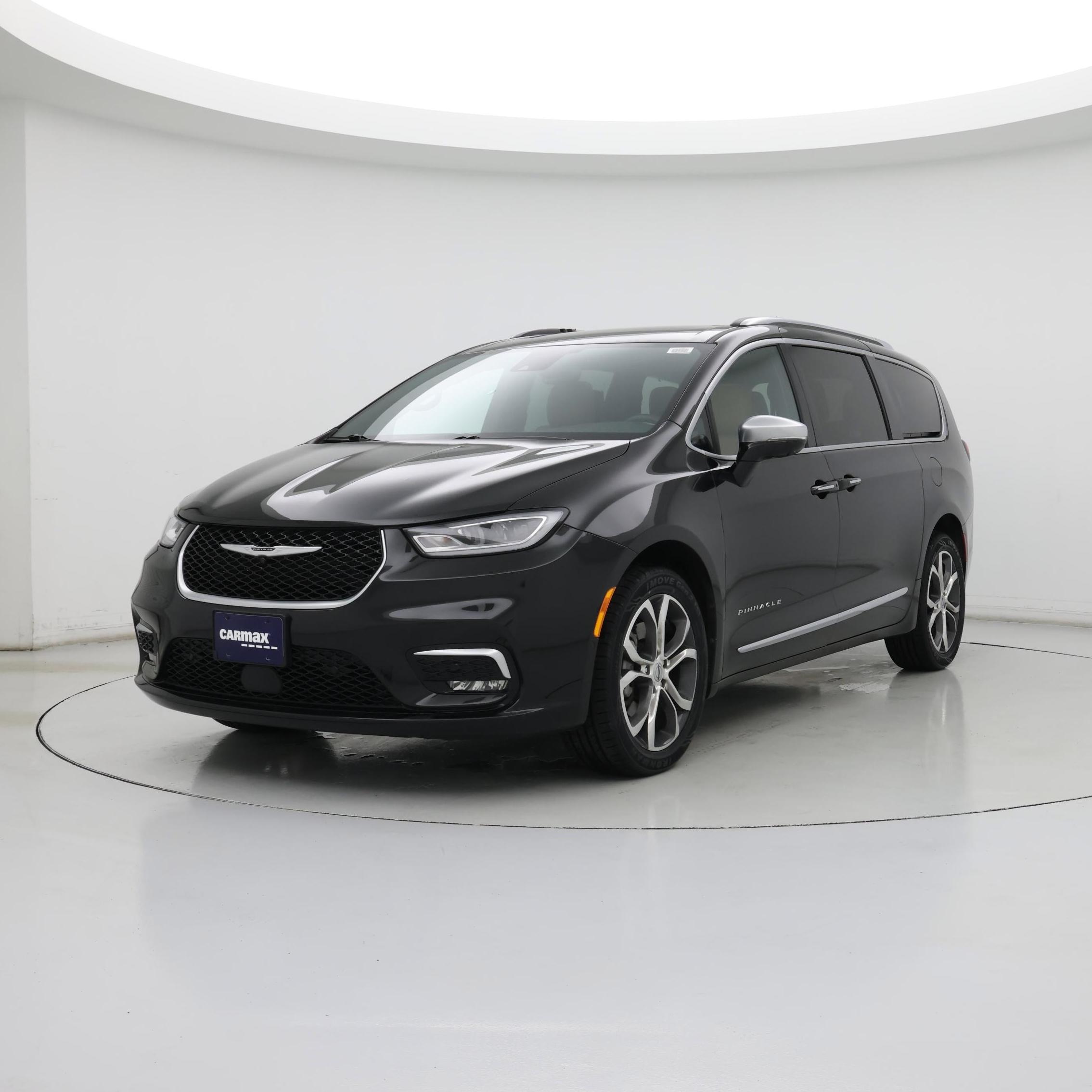 Thumbnail: 2021 Chrysler Pacifica - 4