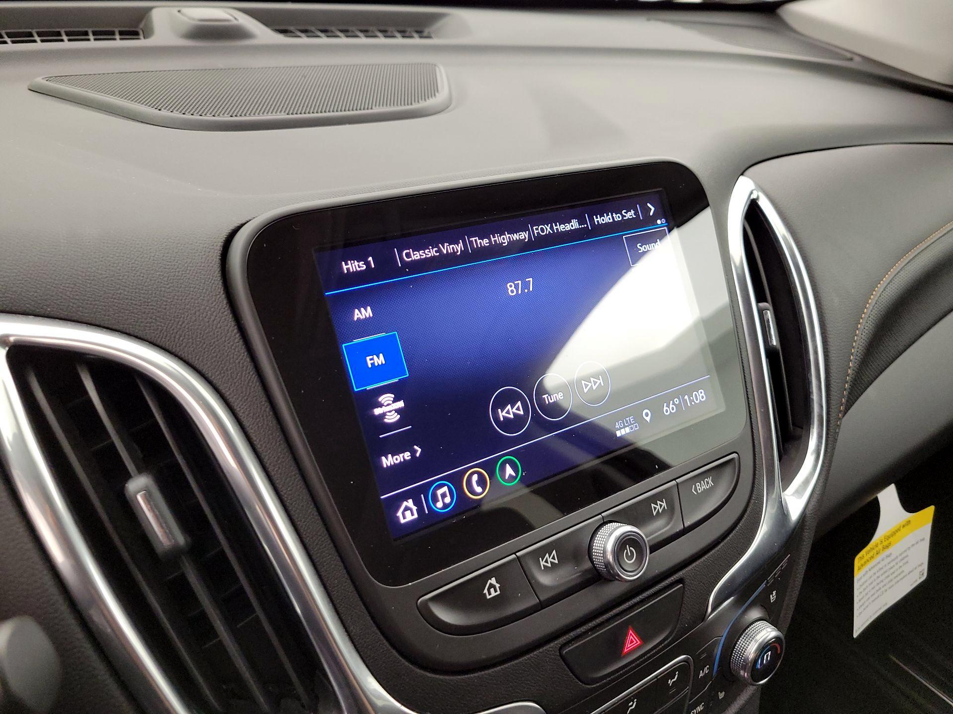 Thumbnail: 2021 Chevrolet Equinox - 16