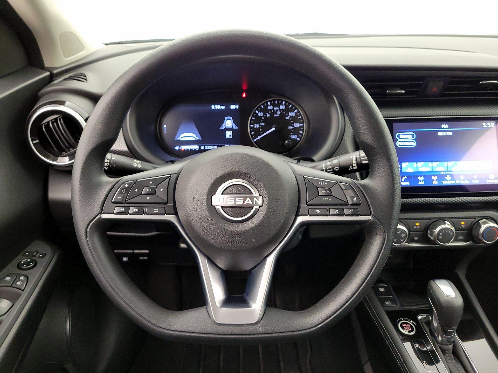 Thumbnail: 2024 Nissan Kicks - 10
