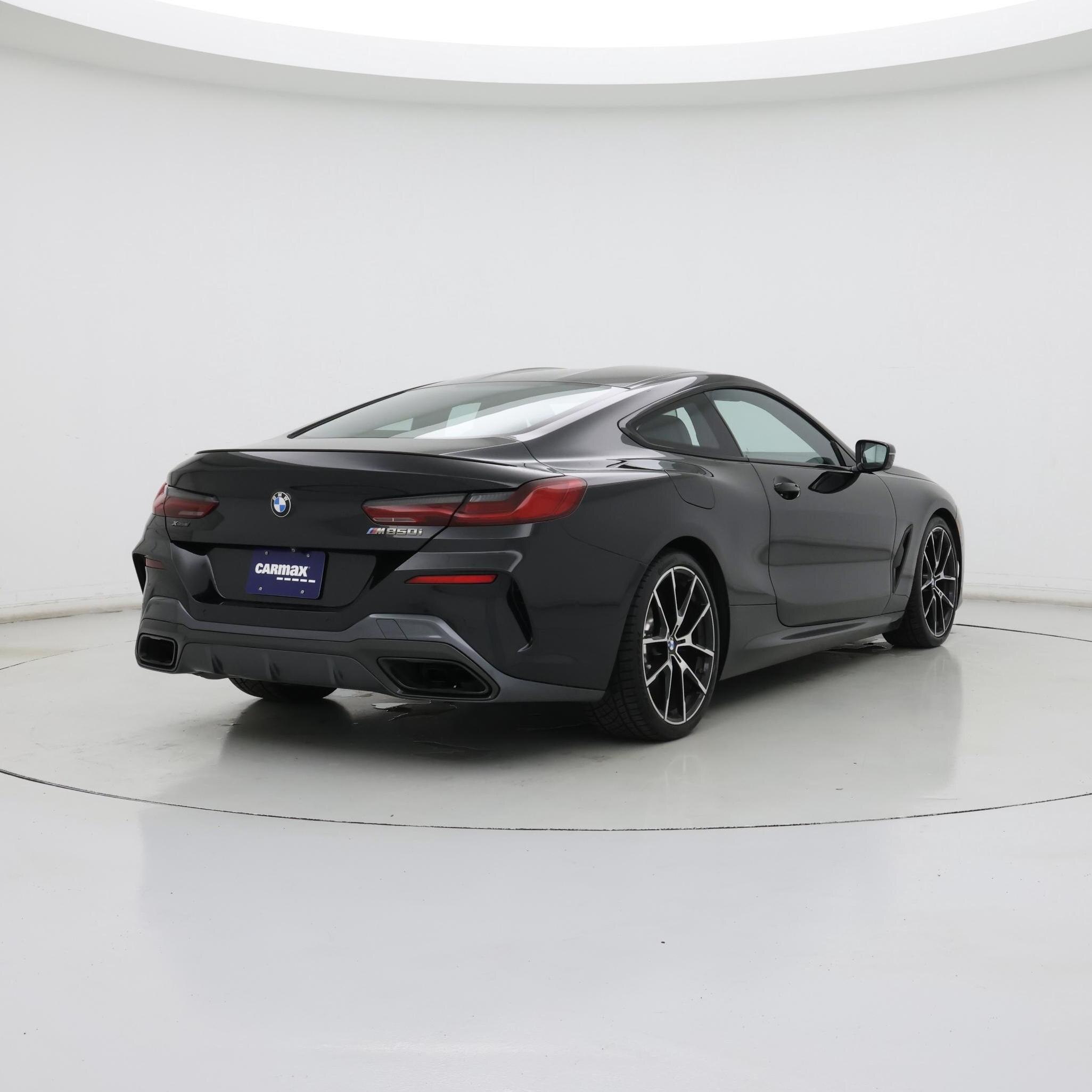 Thumbnail: 2019 BMW 8 Series - 8