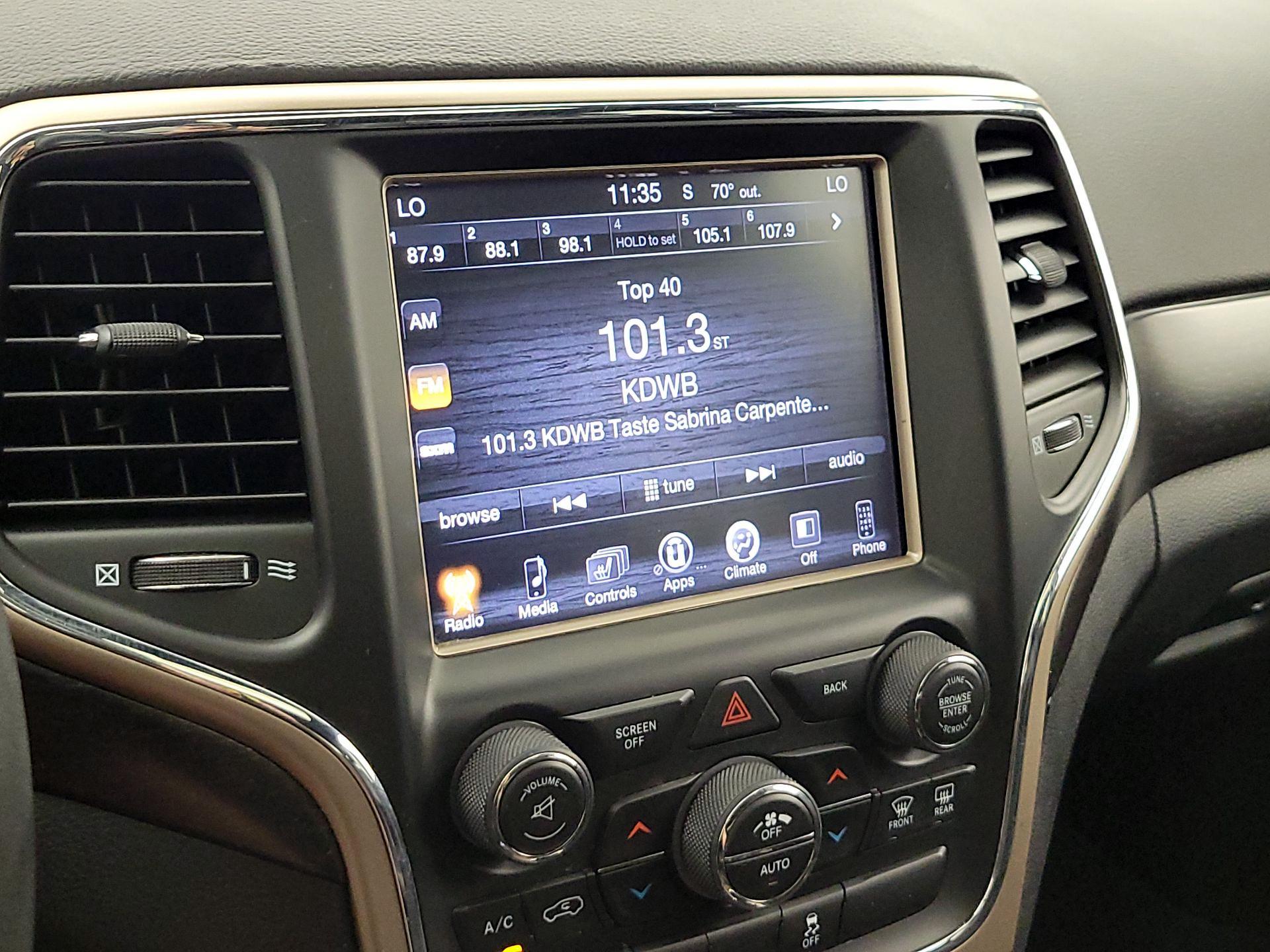 Thumbnail: 2015 Jeep Grand Cherokee - 14