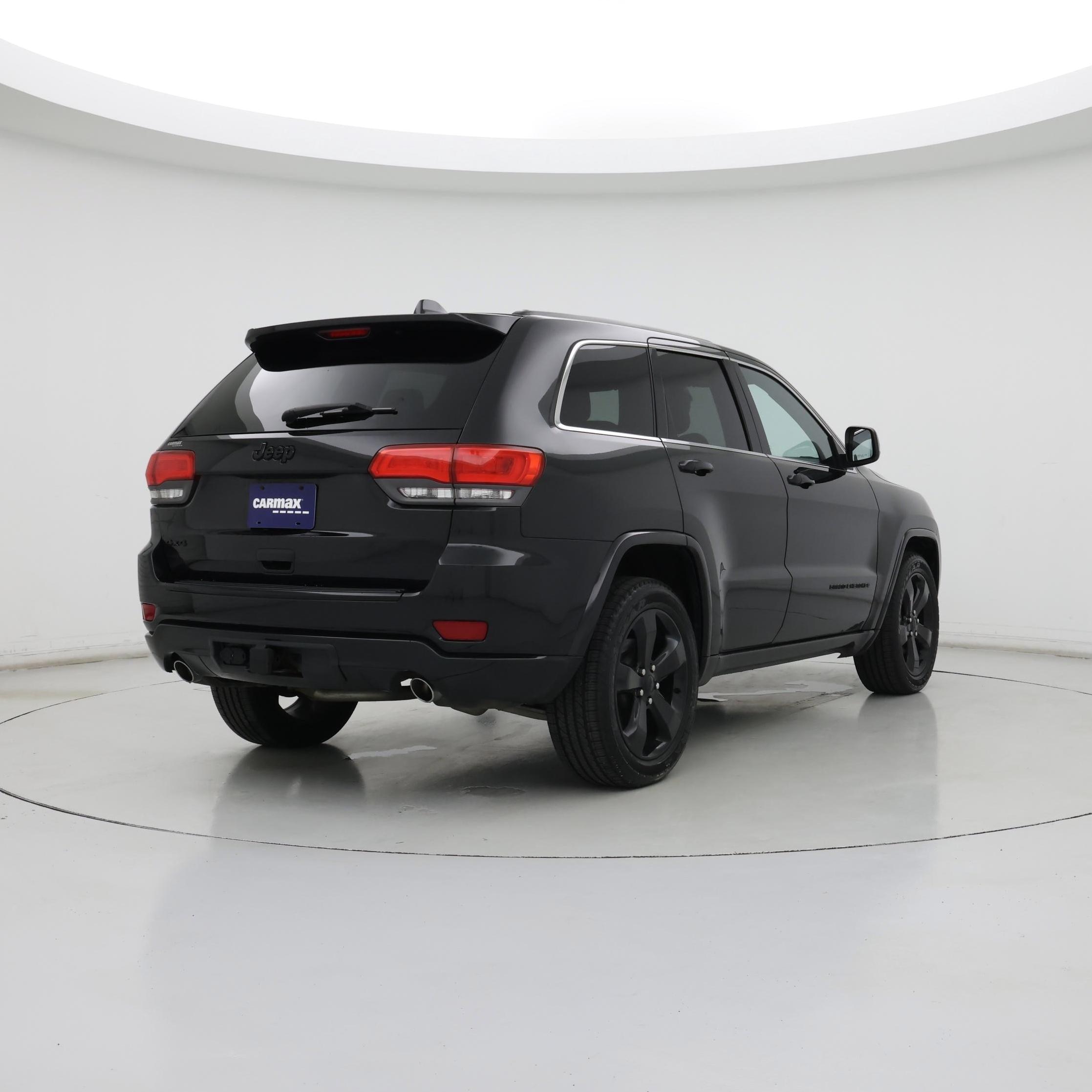 Thumbnail: 2015 Jeep Grand Cherokee - 8