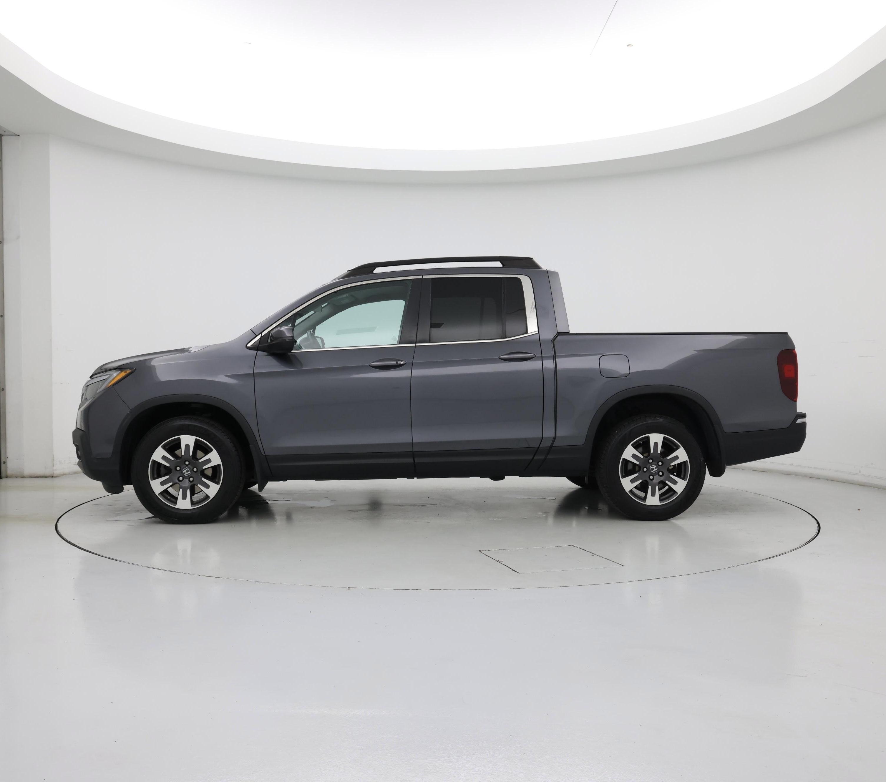 Thumbnail: 2018 Honda Ridgeline - 3