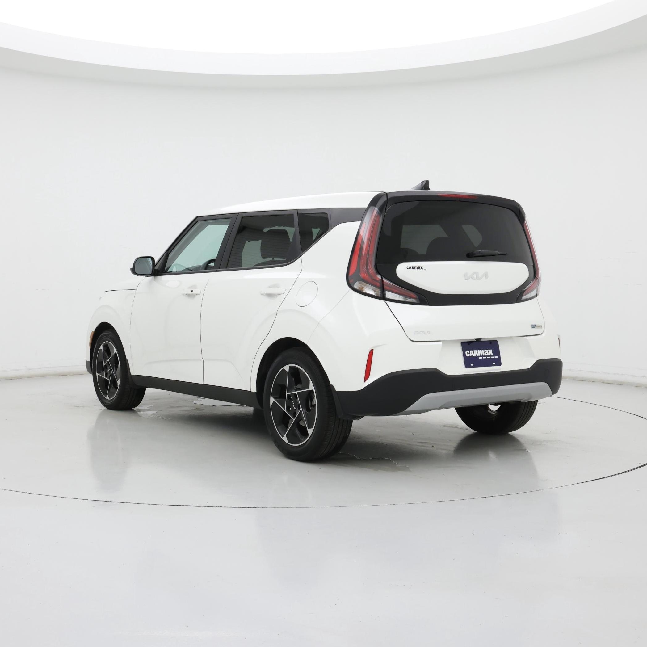 Thumbnail: 2023 Kia Soul - 2