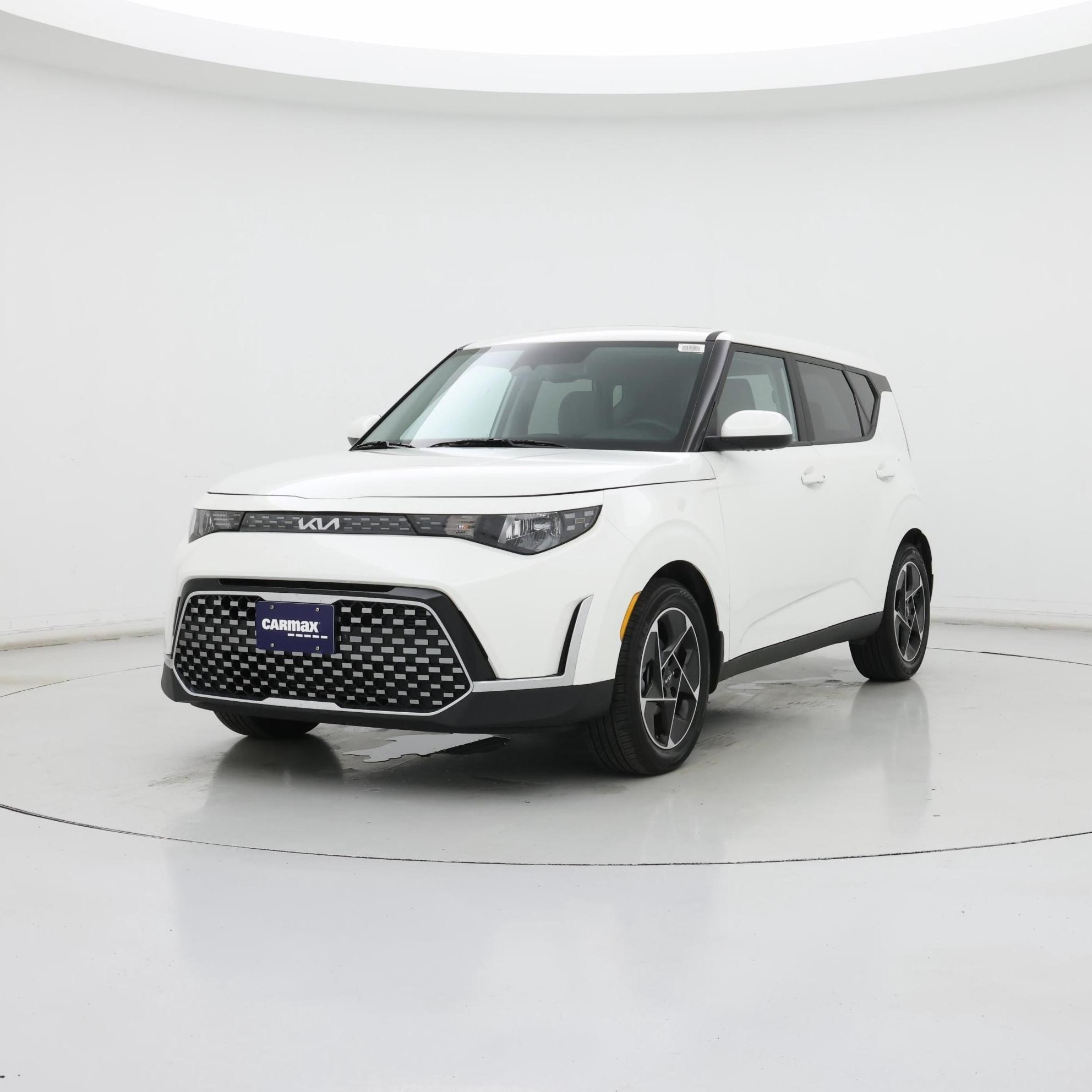 Thumbnail: 2023 Kia Soul - 4