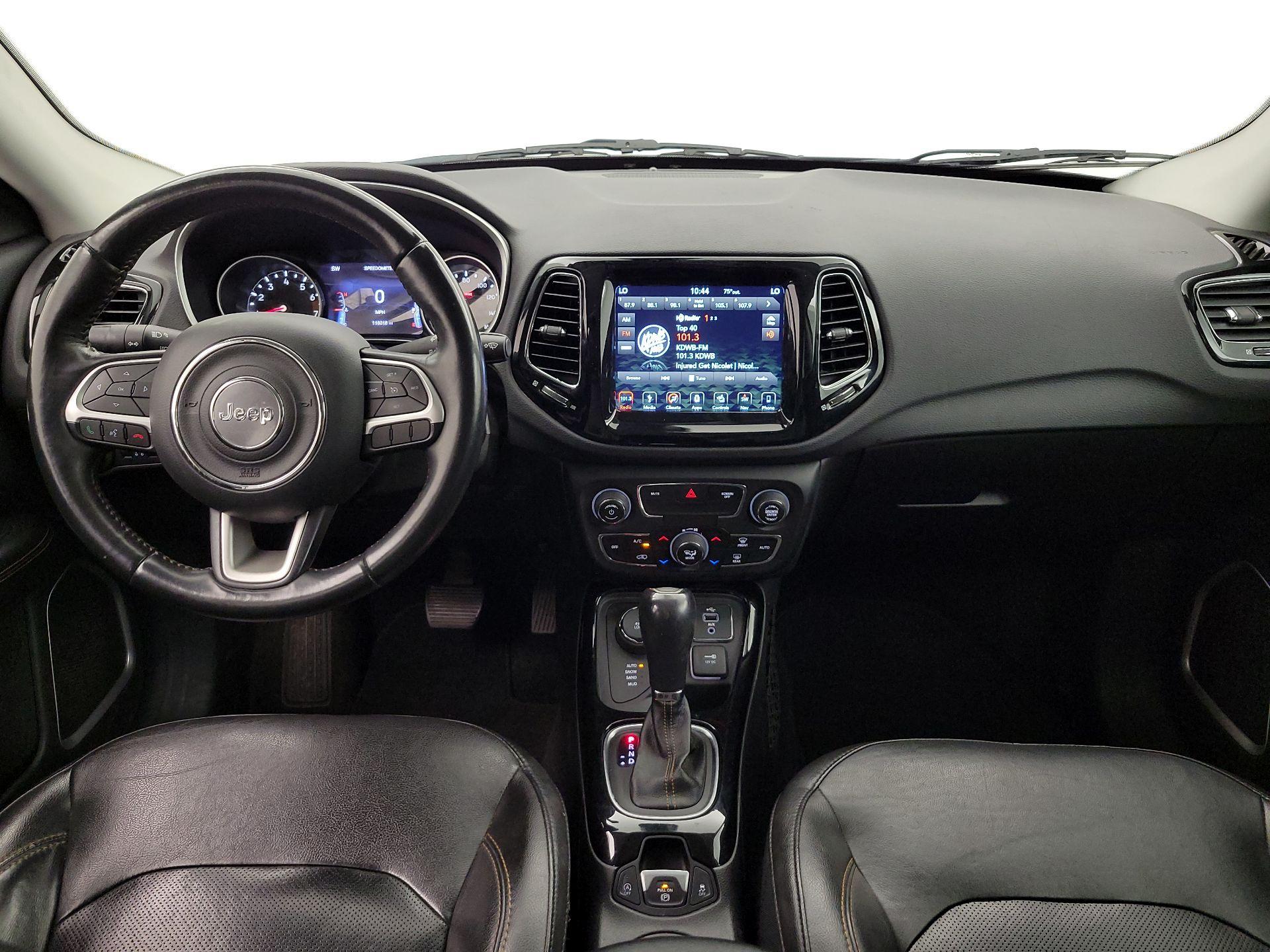 Thumbnail: 2018 Jeep Compass - 9