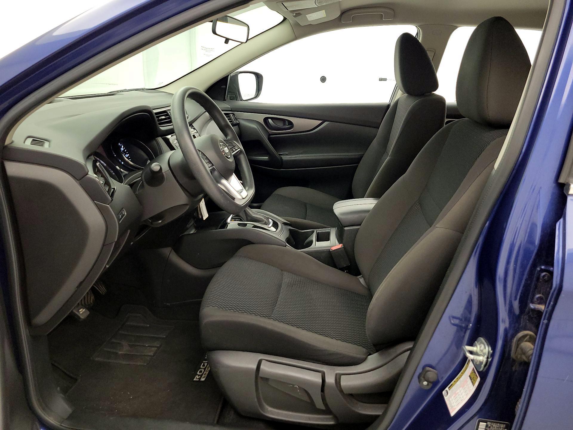 Thumbnail: 2019 Nissan Rogue Sport - 11