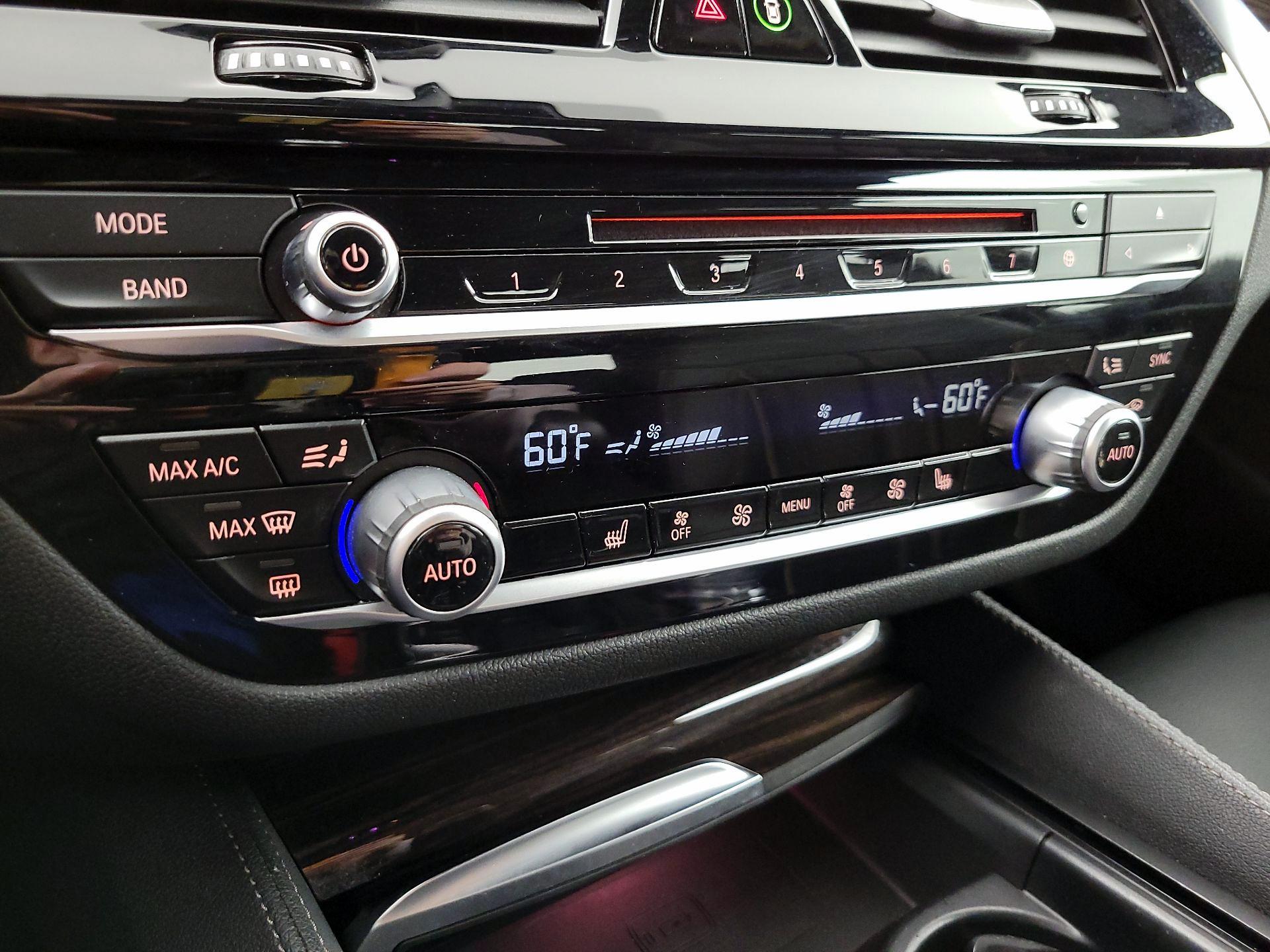 Thumbnail: 2019 BMW 5 Series - 17