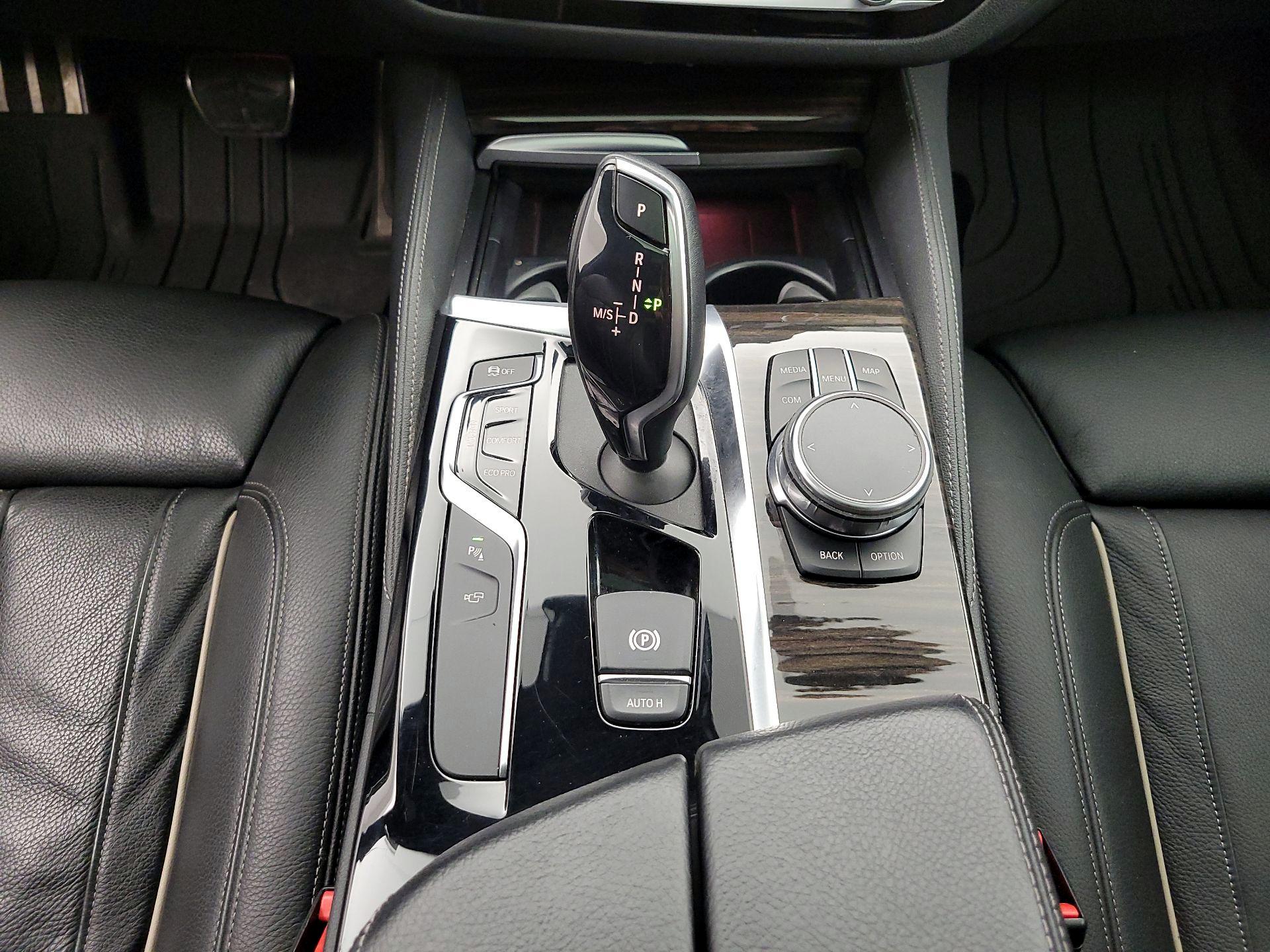 Thumbnail: 2019 BMW 5 Series - 18