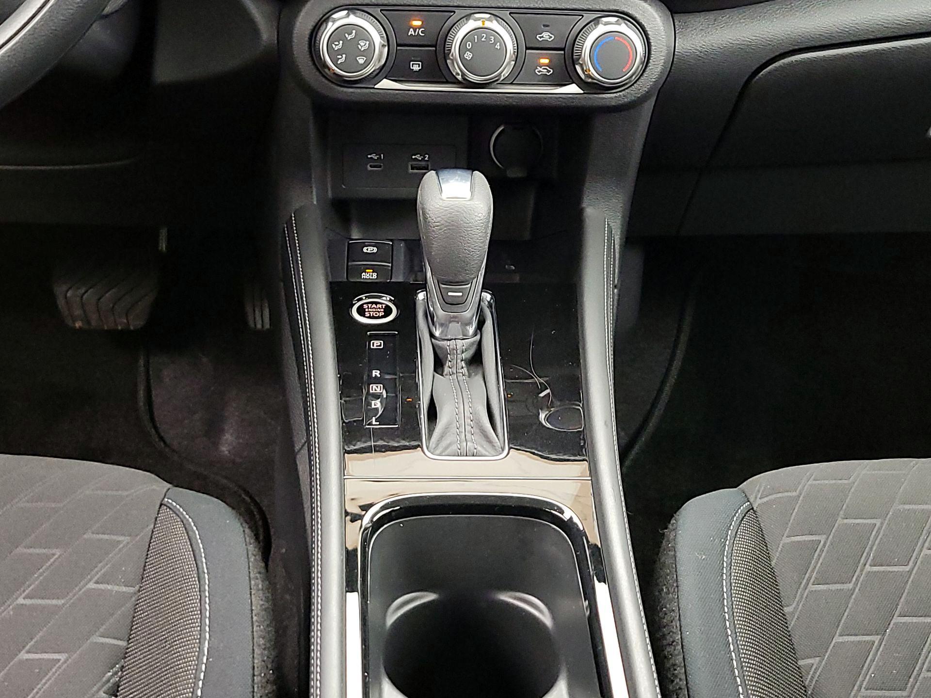 Thumbnail: 2024 Nissan Kicks - 16
