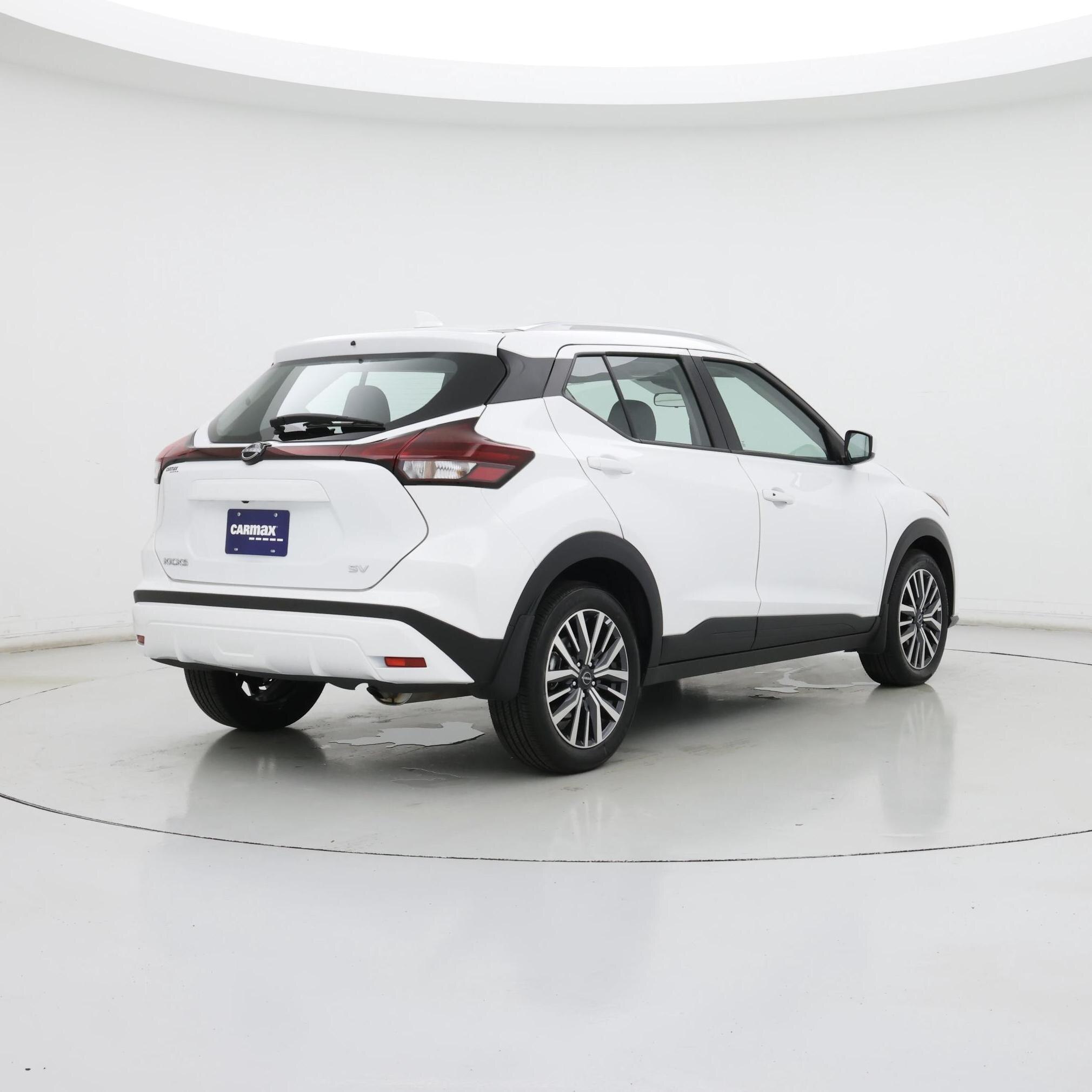 Thumbnail: 2024 Nissan Kicks - 8