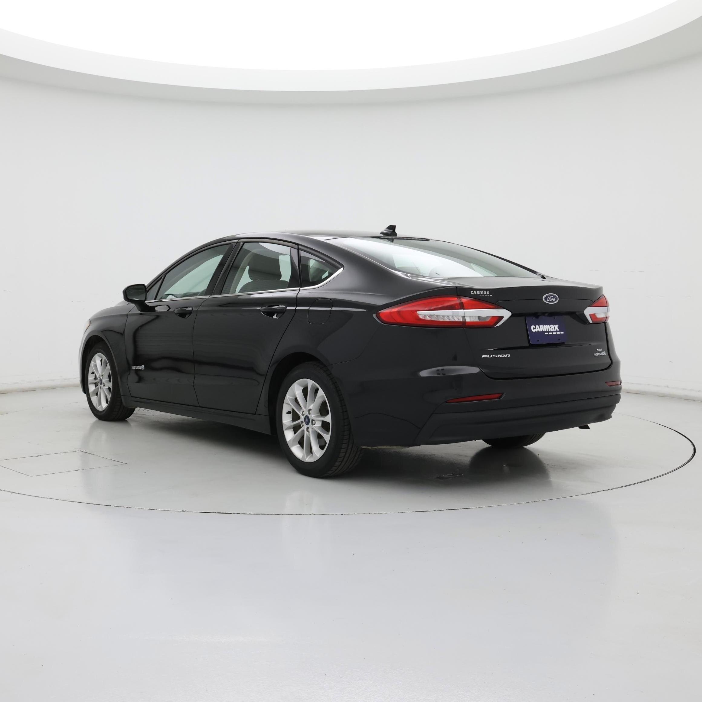 Thumbnail: 2019 Ford Fusion - 2