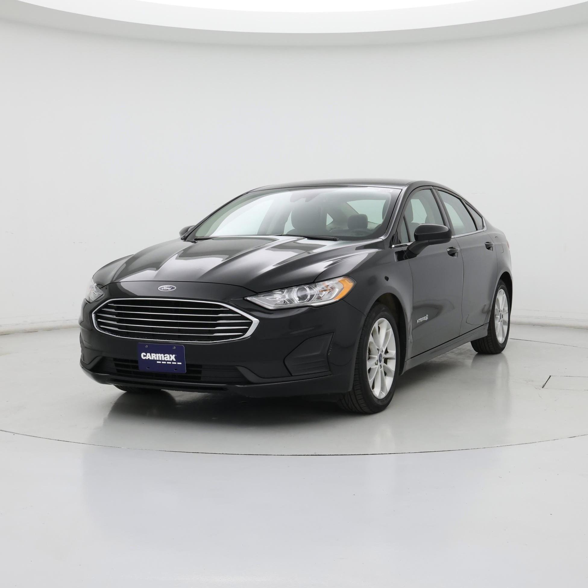 Thumbnail: 2019 Ford Fusion - 4